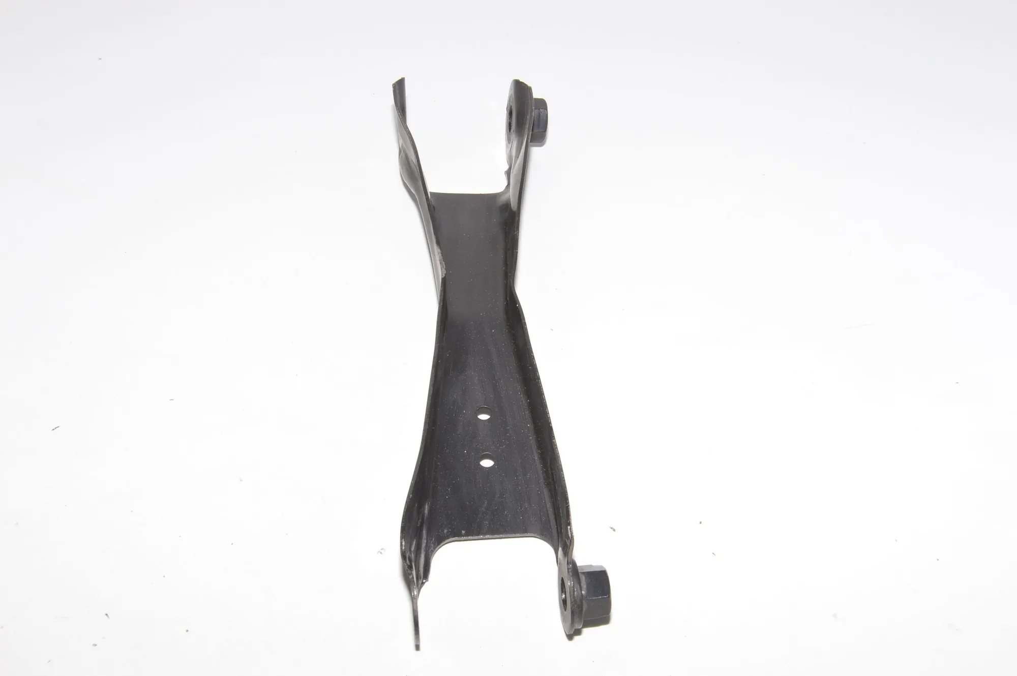 Rear Left Control Arm – OEM 6867880 · BMW i3 (I01) Electric 2019 – 5