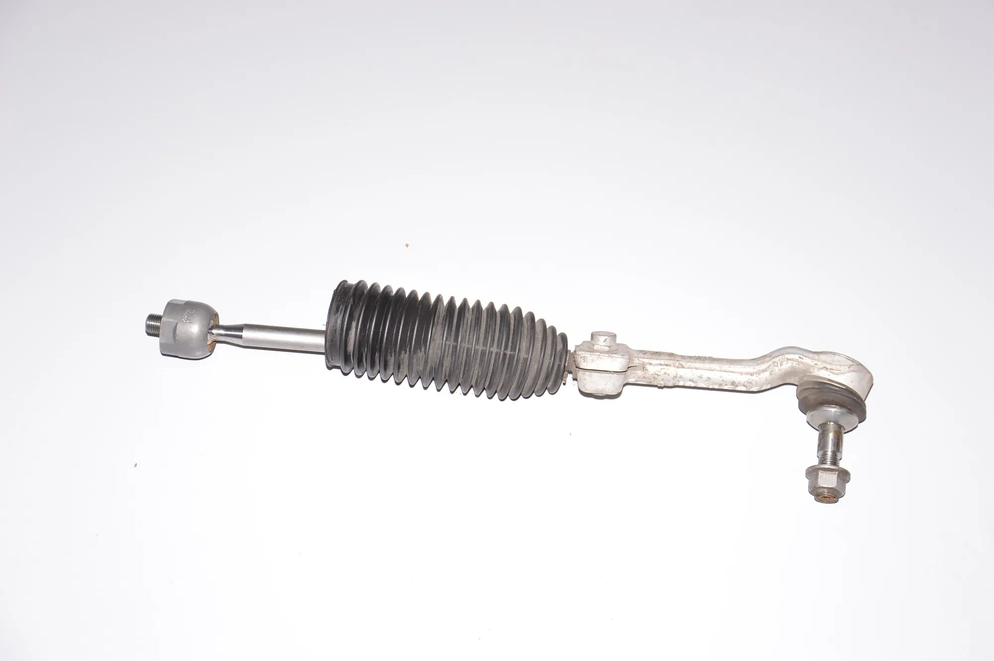 Right Side Steering Tie Rod – OEM 6851410 · BMW i3 (I01) Electric 2019 – 2