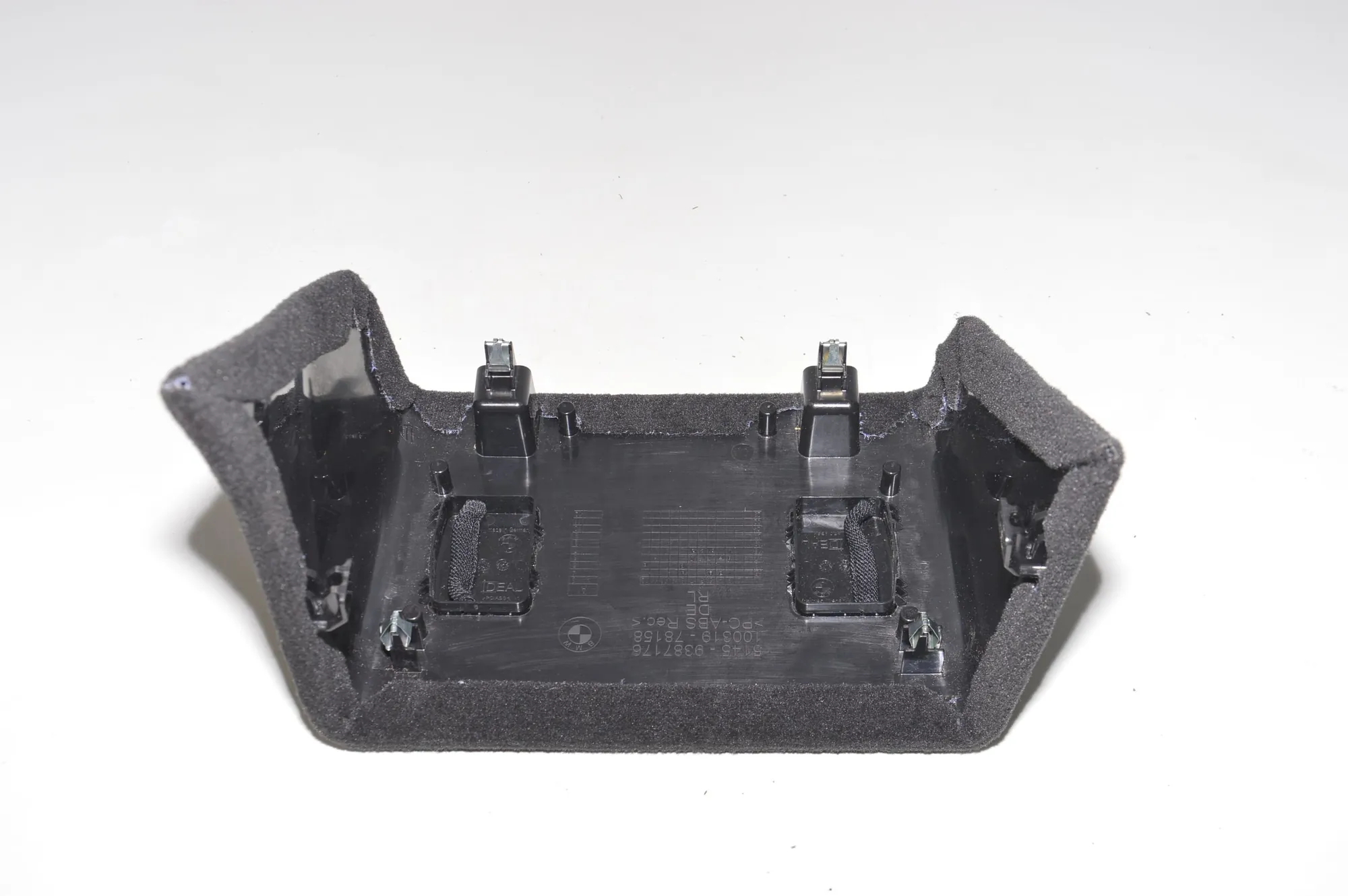 Center Console Trim – OEM 9387176 · BMW i3 (I01) Electric 2019 – 5