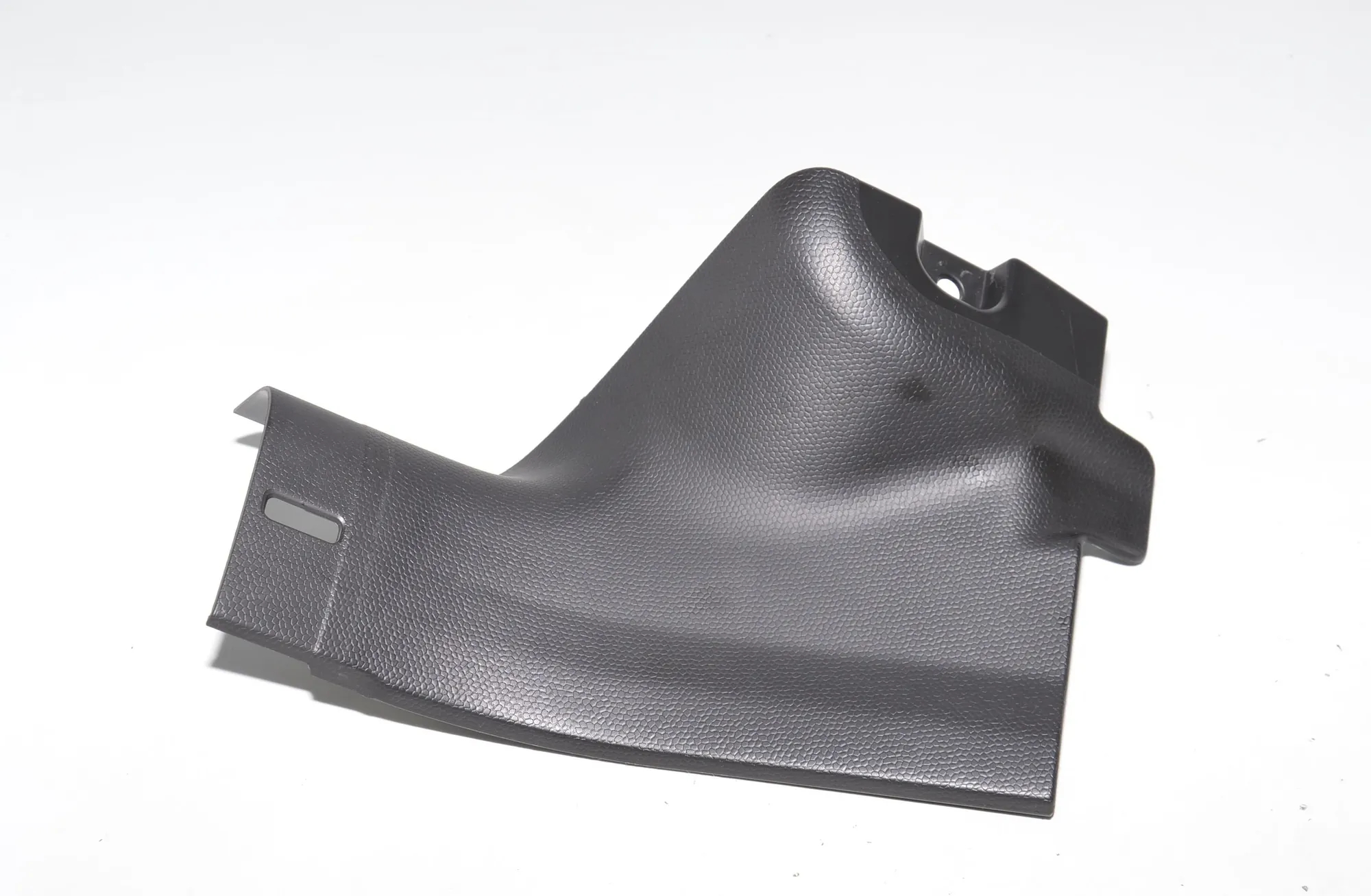 Rear Left Interior Step Trim – OEM 7272381 · BMW i3 (I01) Electric 2019