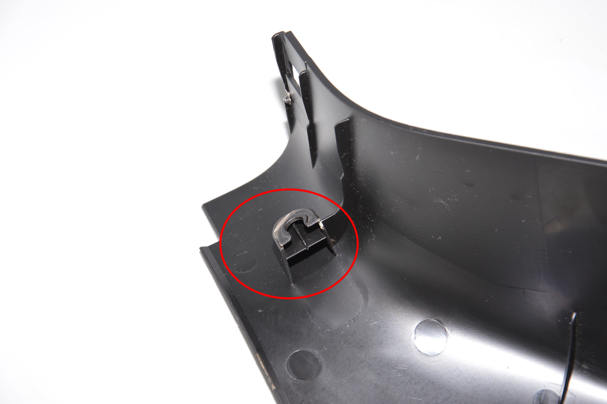 Front Right Interior Step Trim – OEM 7272420 · BMW i3 (I01) Electric 2019 – 2