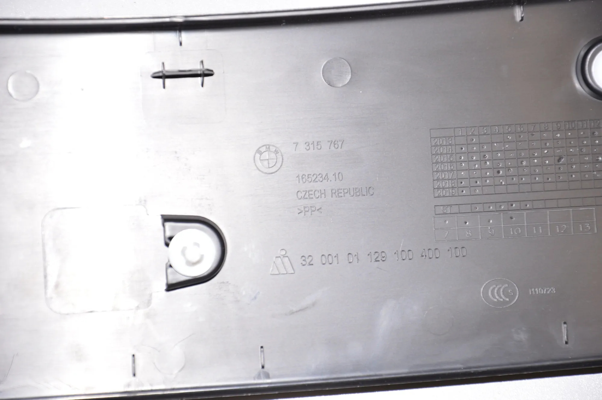 Tailgate Bootlid Trim – OEM 7315767 · BMW i3 (I01) Electric 2019 – 5