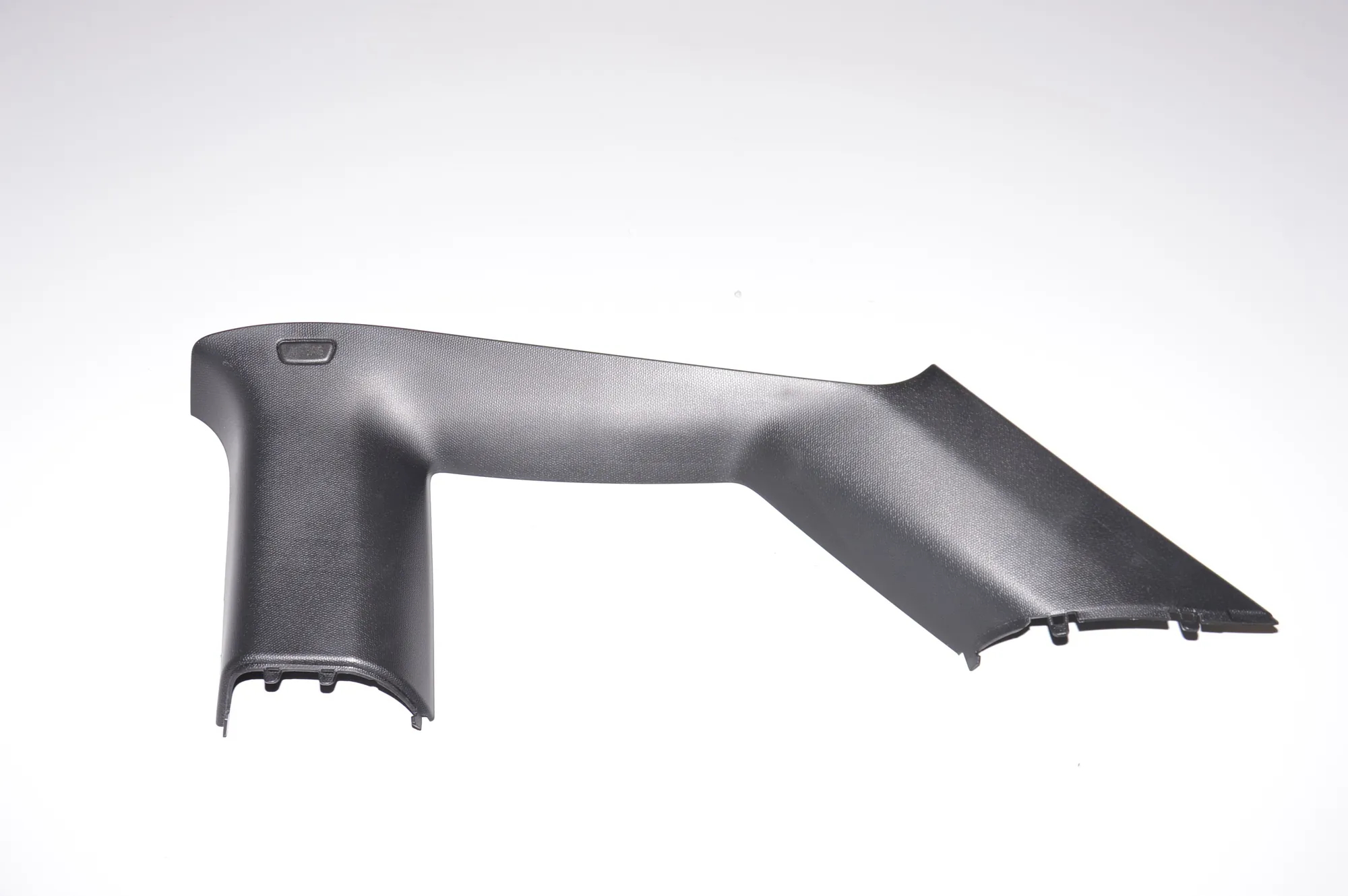 Right Side Pillar Trim – OEM 7275670 · BMW i3 (I01) Electric 2019 – 2