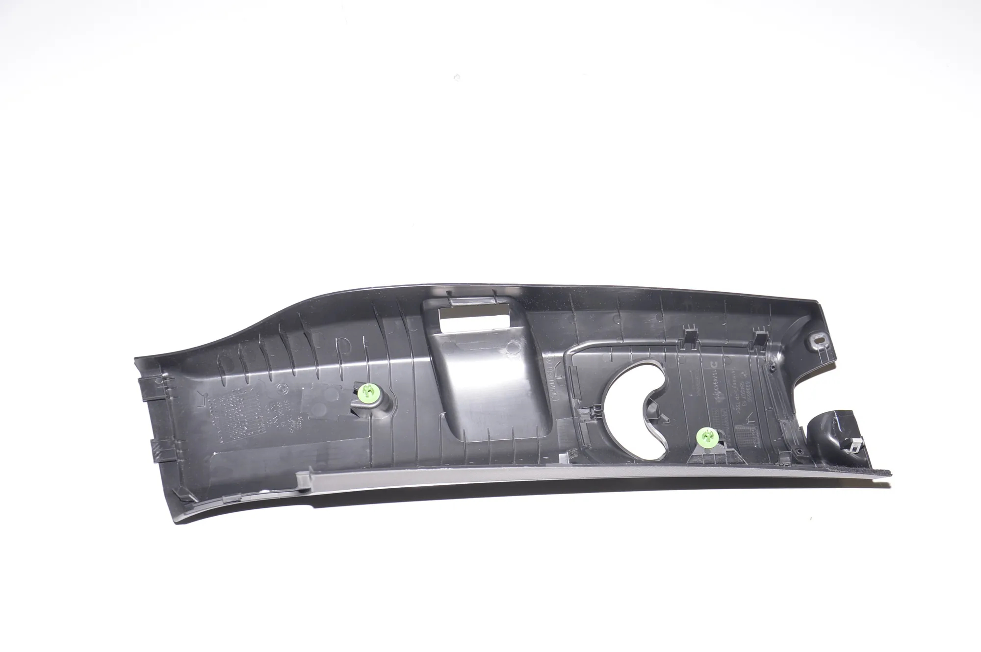 Left Side B Pillar Trim – OEM 7287935 · BMW i3 (I01) Electric 2019 – 6