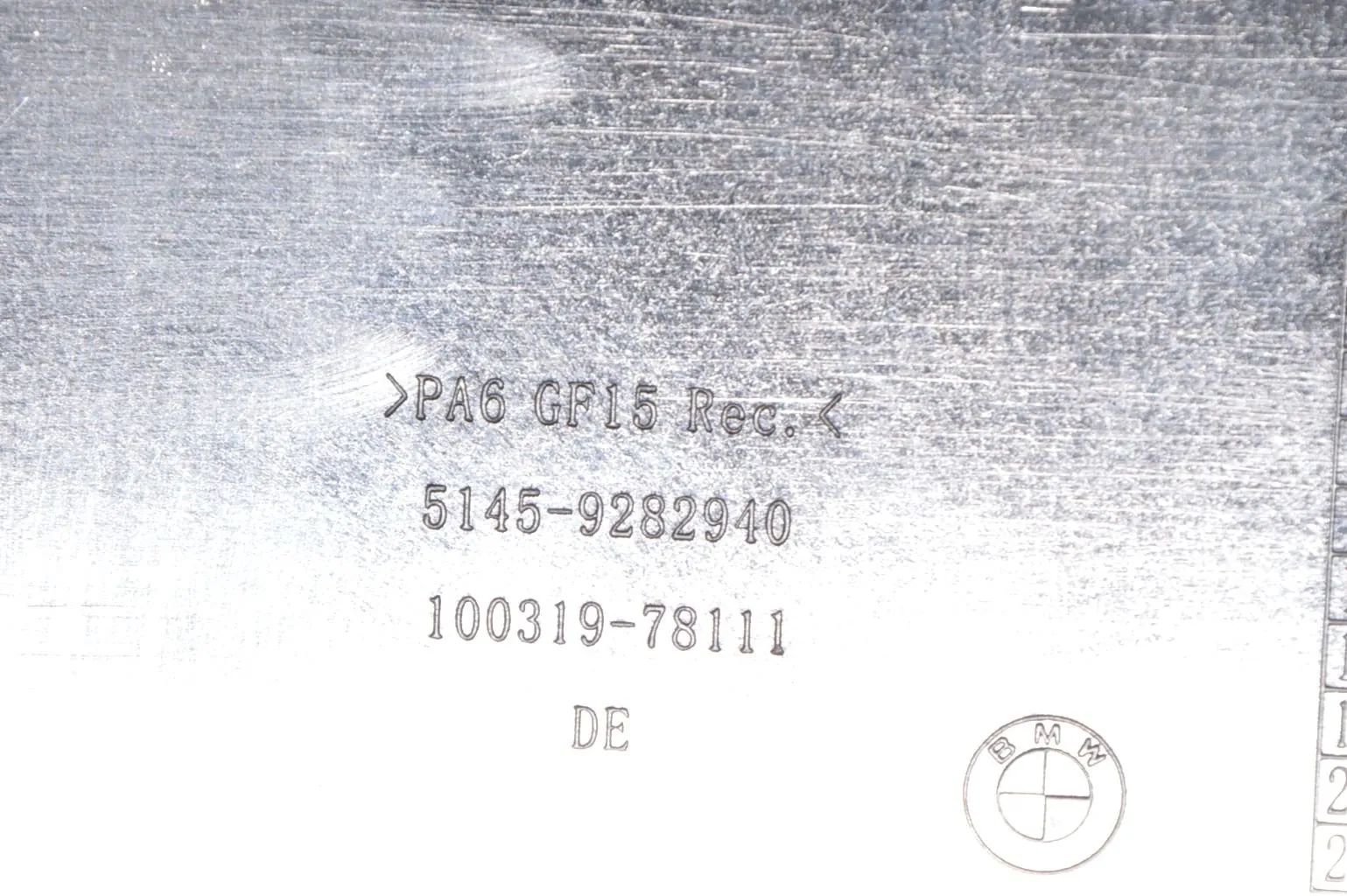 Steering Mechanism Trim – OEM 9282940 · BMW i3 (I01) Electric 2019 – 5