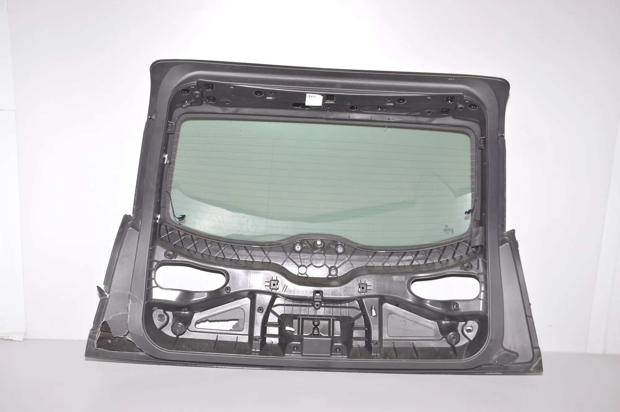 Tailgate Bootlid – OEM 7296763 · BMW i3 (I01) BMW i3 (I01) Hybrid 2014 – 3