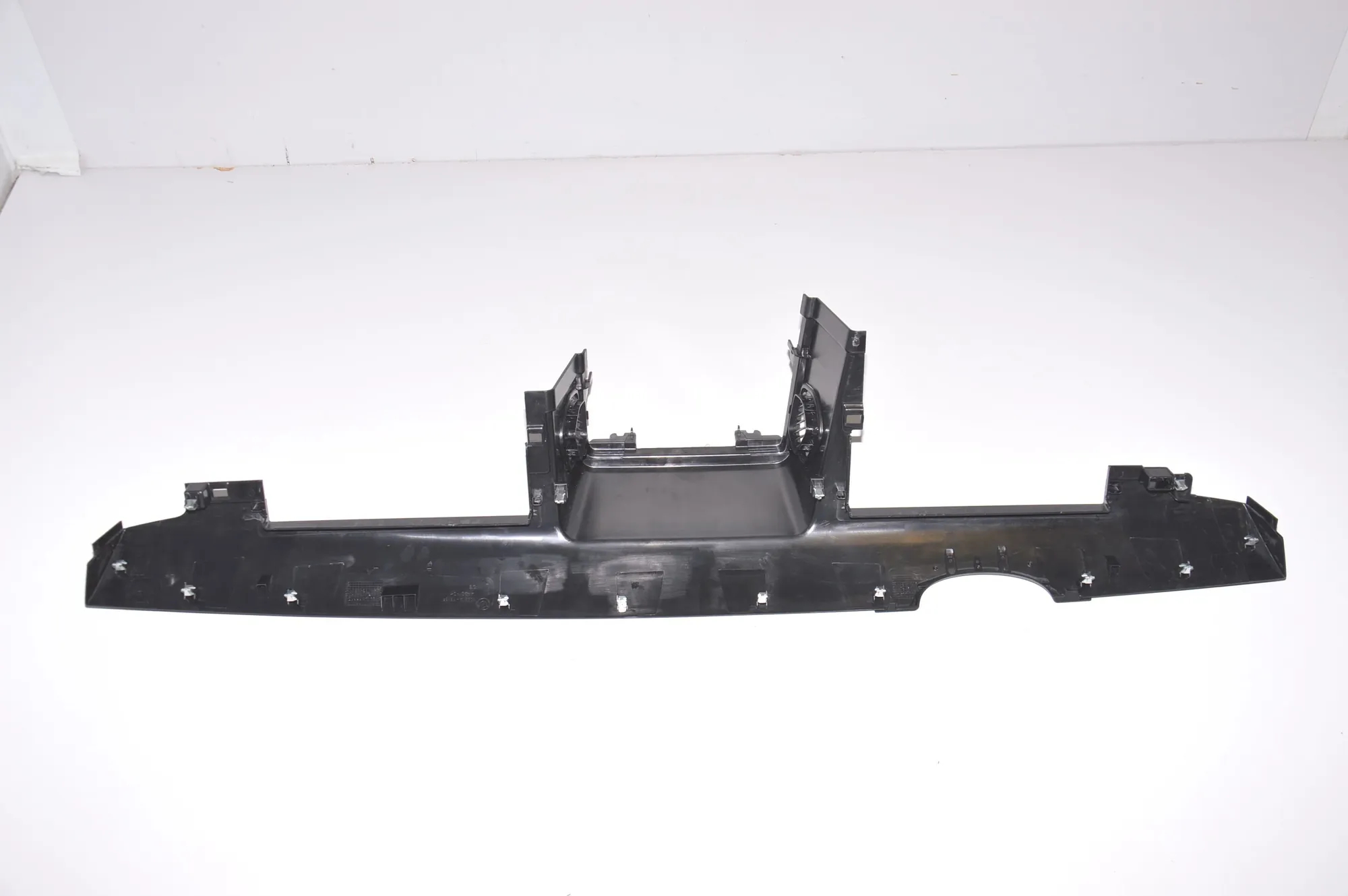 Dashboard Lower Trim – OEM 9303498 · BMW i3 (I01) Electric 2019 – 6