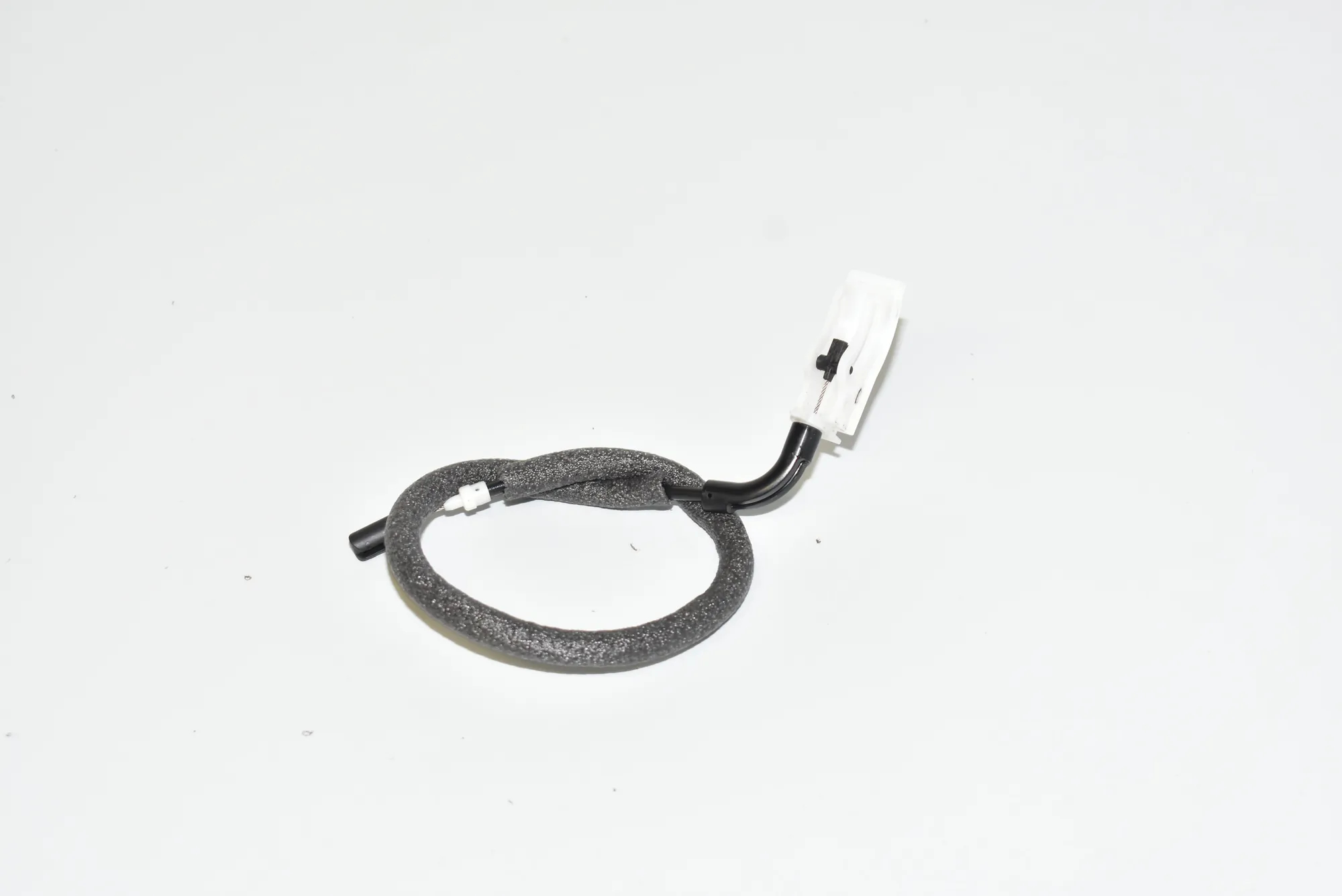 Door Lock Cable – OEM 2990434 · BMW X1 (E84) sDrive 20 d 2009