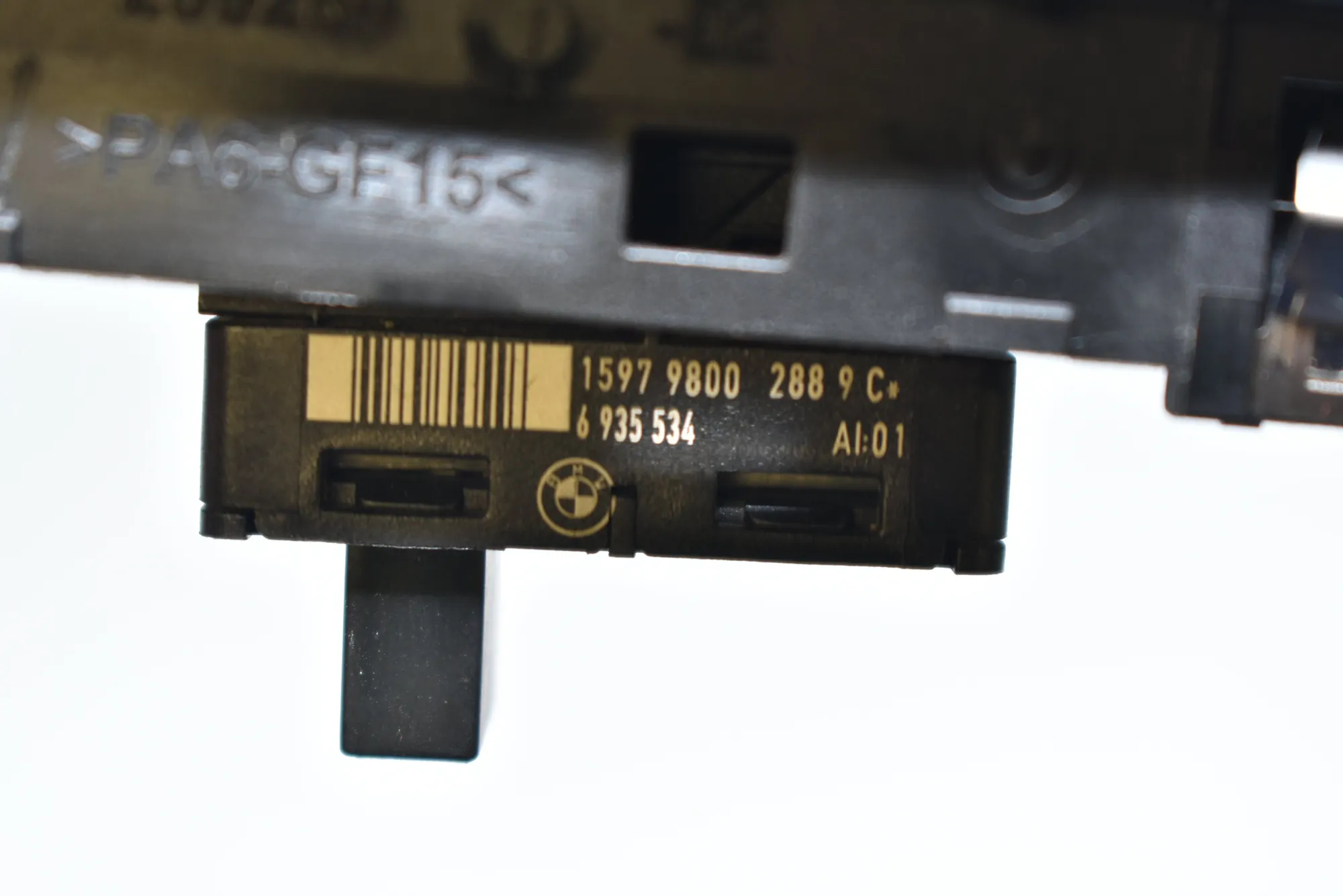 Front Left Door Window Switch – OEM 6935534 · BMW X1 (E84) sDrive 20 d 2009 – 4