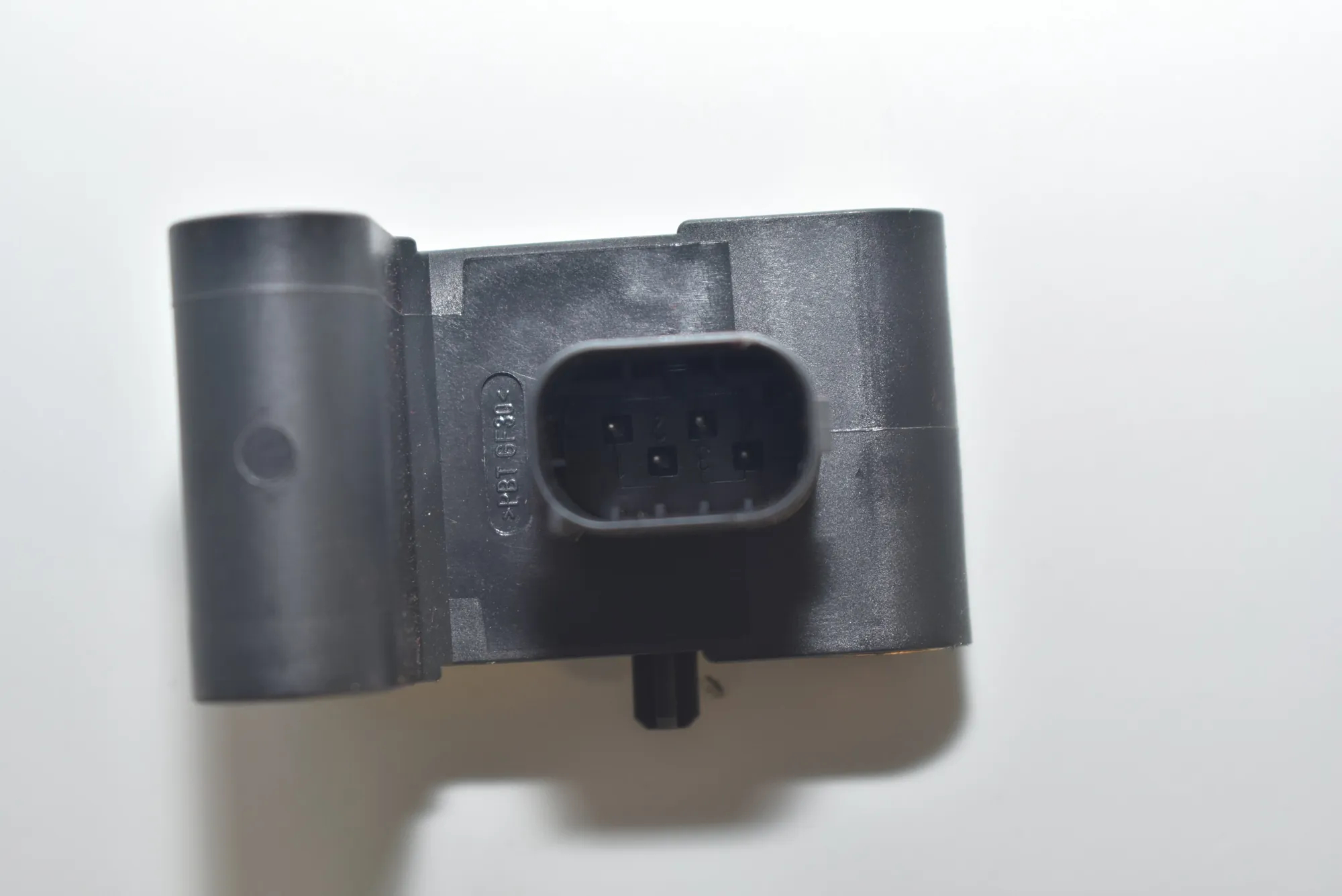 Front Left Impact Sensor – OEM 6911003 · BMW X1 (E84) sDrive 20 d 2009 – 4