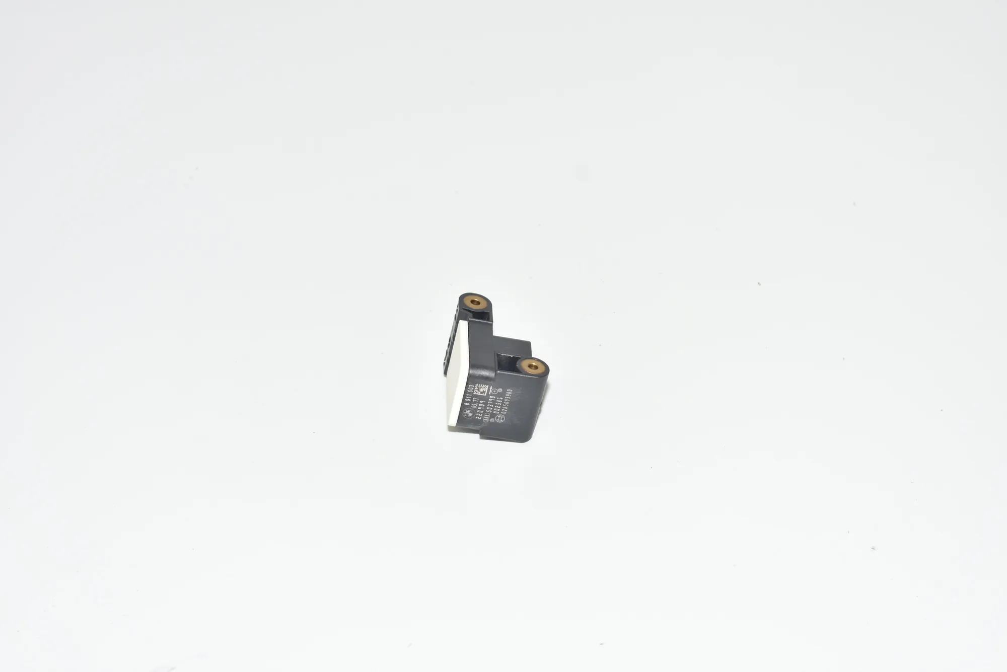 Front Right Impact Sensor – OEM 6911003 · BMW X1 (E84) sDrive 20 d 2009 – 2