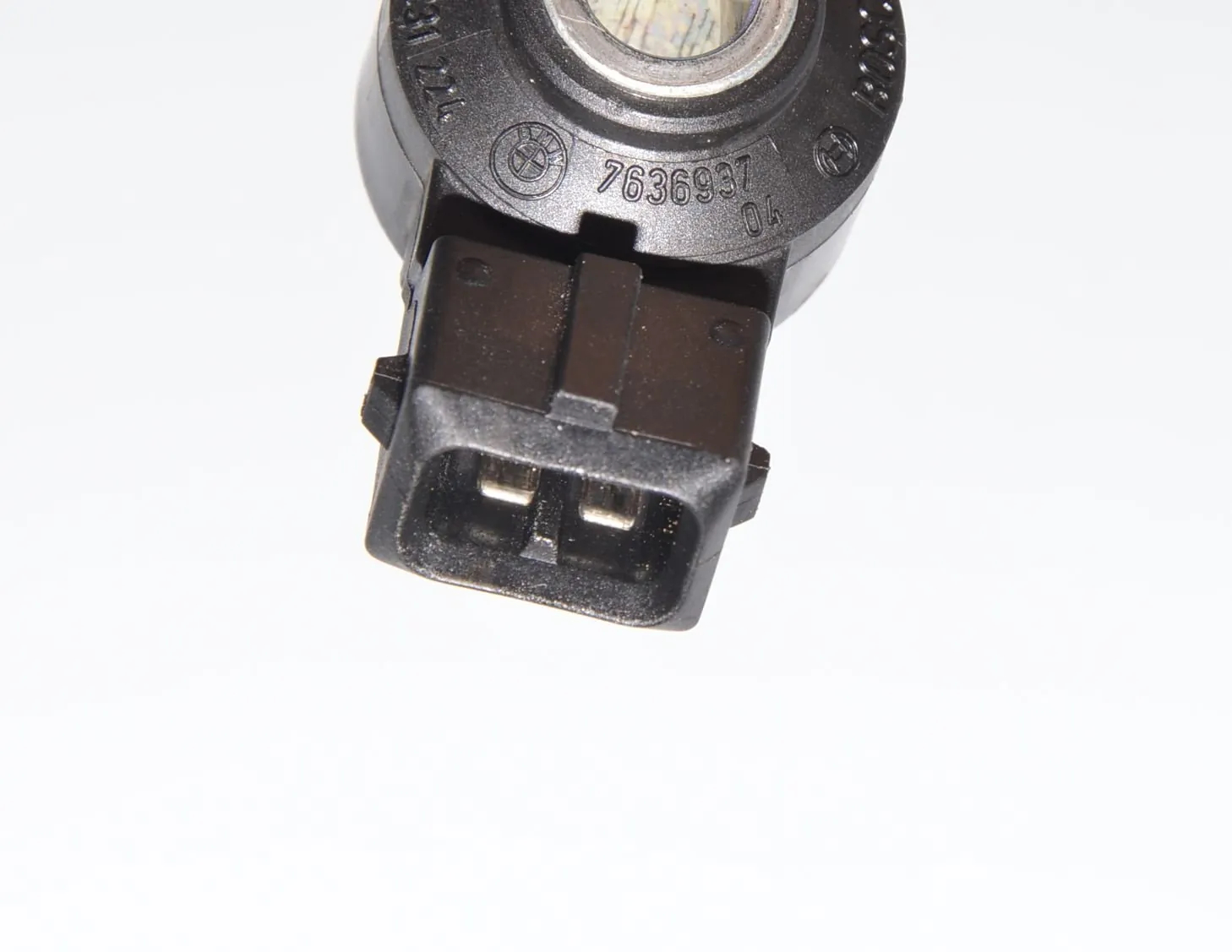 Engine Knock Sensor – OEM 0261231224 · BMW BMW 5 (G30) 2017 – 7
