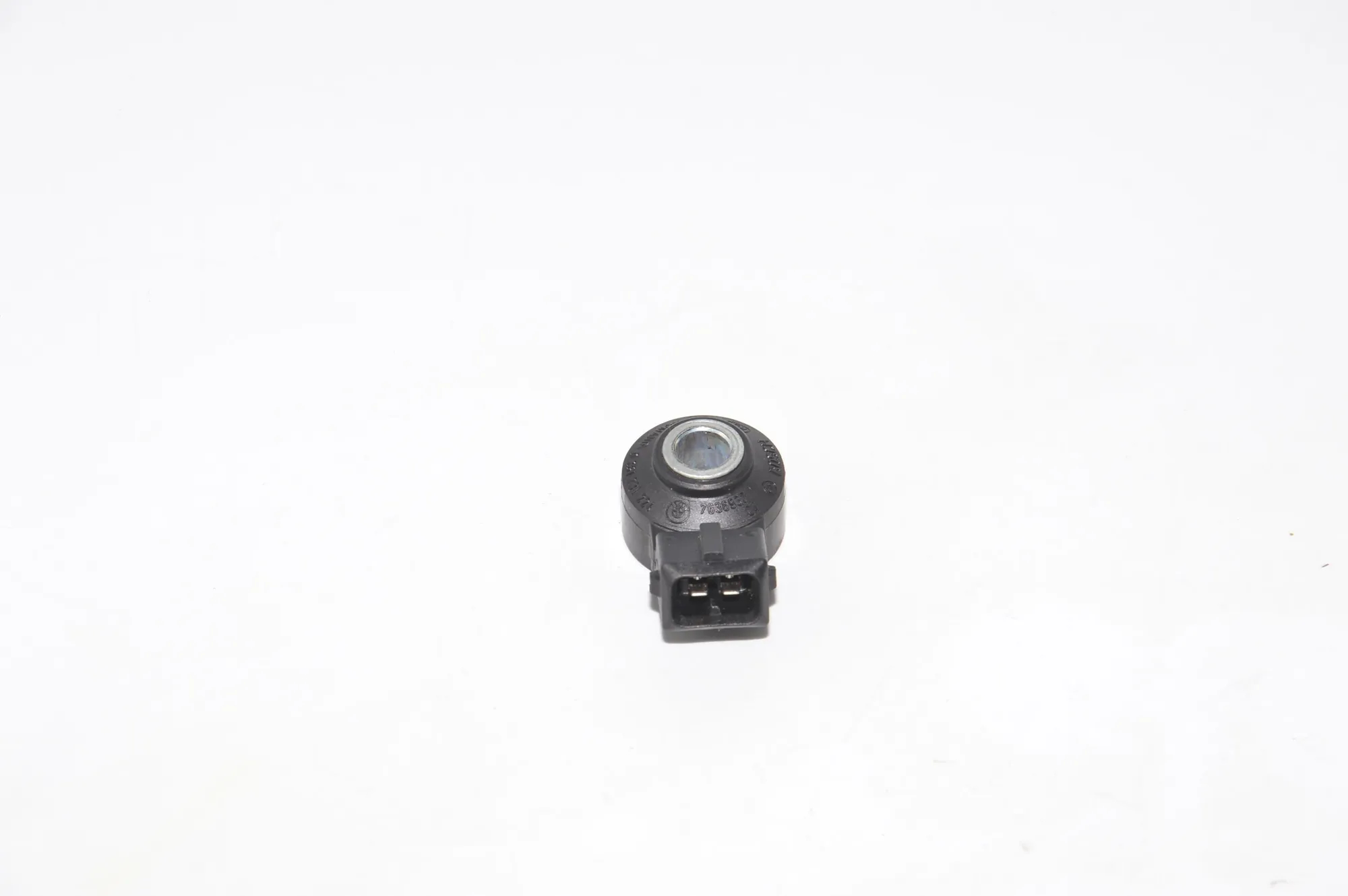 Engine Knock Sensor – OEM 0261231224 · BMW BMW 5 (G30) 2017 – 3