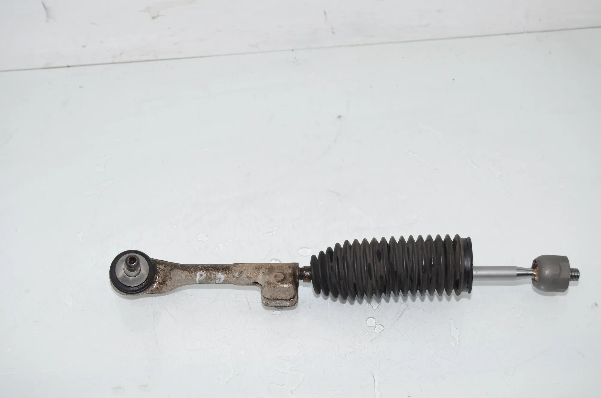 Right Side Steering Tie Rod – OEM 6851410 · BMW i3 (I01) s Range Extender 2019