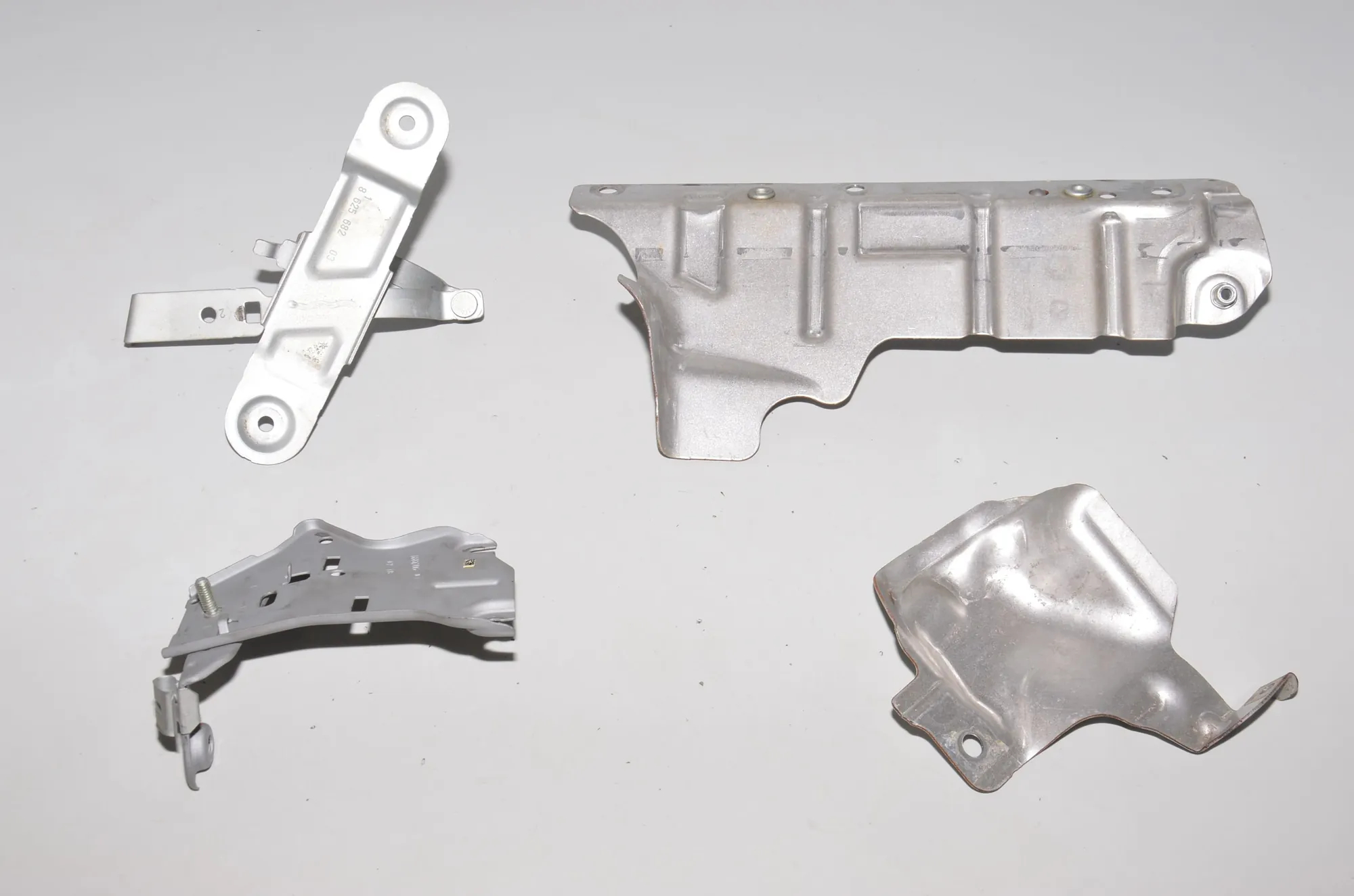 Other Engine Compartment Parts – OEM 8681206 · BMW BMW 4 Gran Coupe (F36) 2018 – 4
