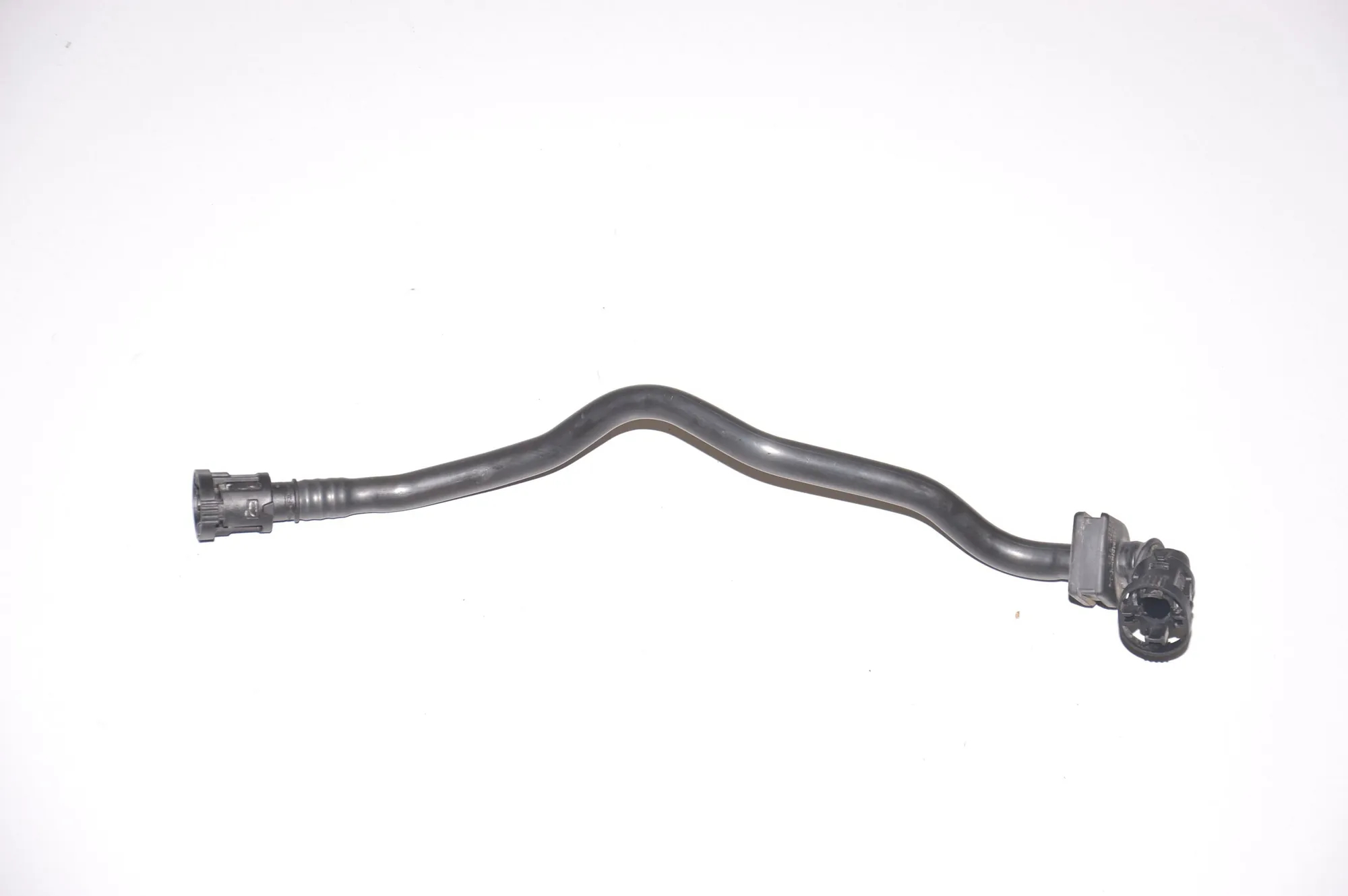 Vacuum Tube – OEM 8600882 · BMW BMW 4 Gran Coupe (F36) 2018 – 4