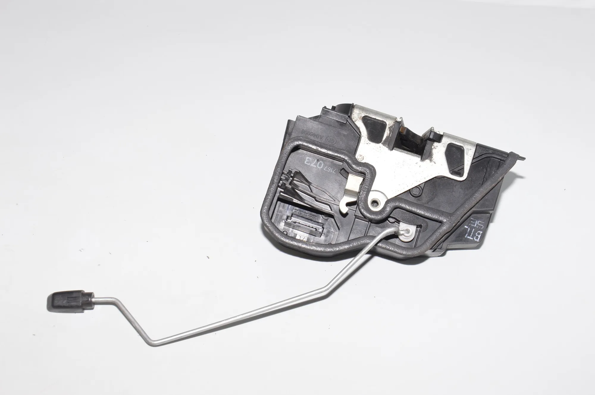 Front Left Door Lock – OEM 7167073 · BMW X3 (E83) xDrive 30 d 2007 – 3