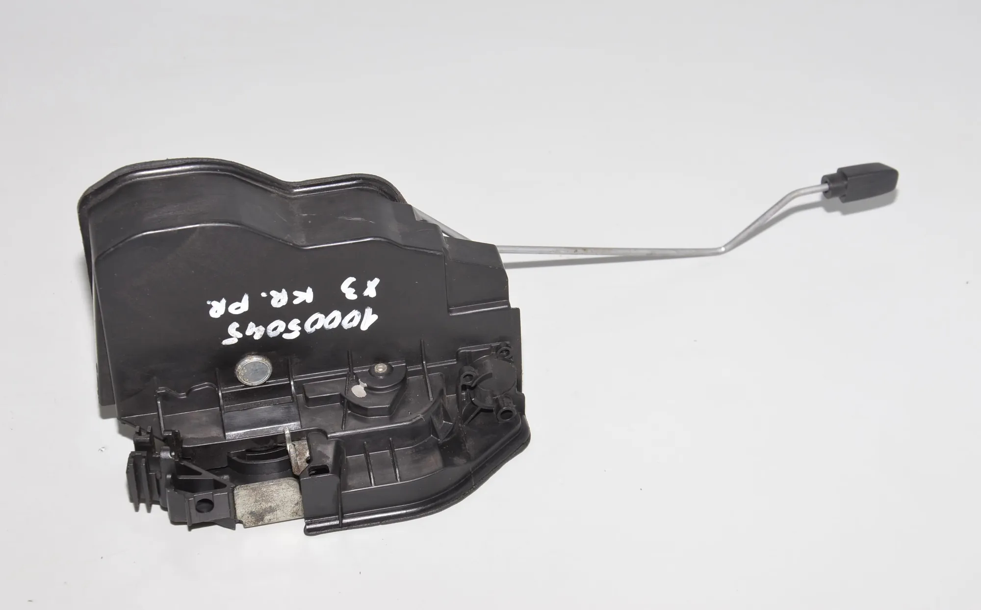Front Left Door Lock – OEM 7167073 · BMW X3 (E83) xDrive 30 d 2007