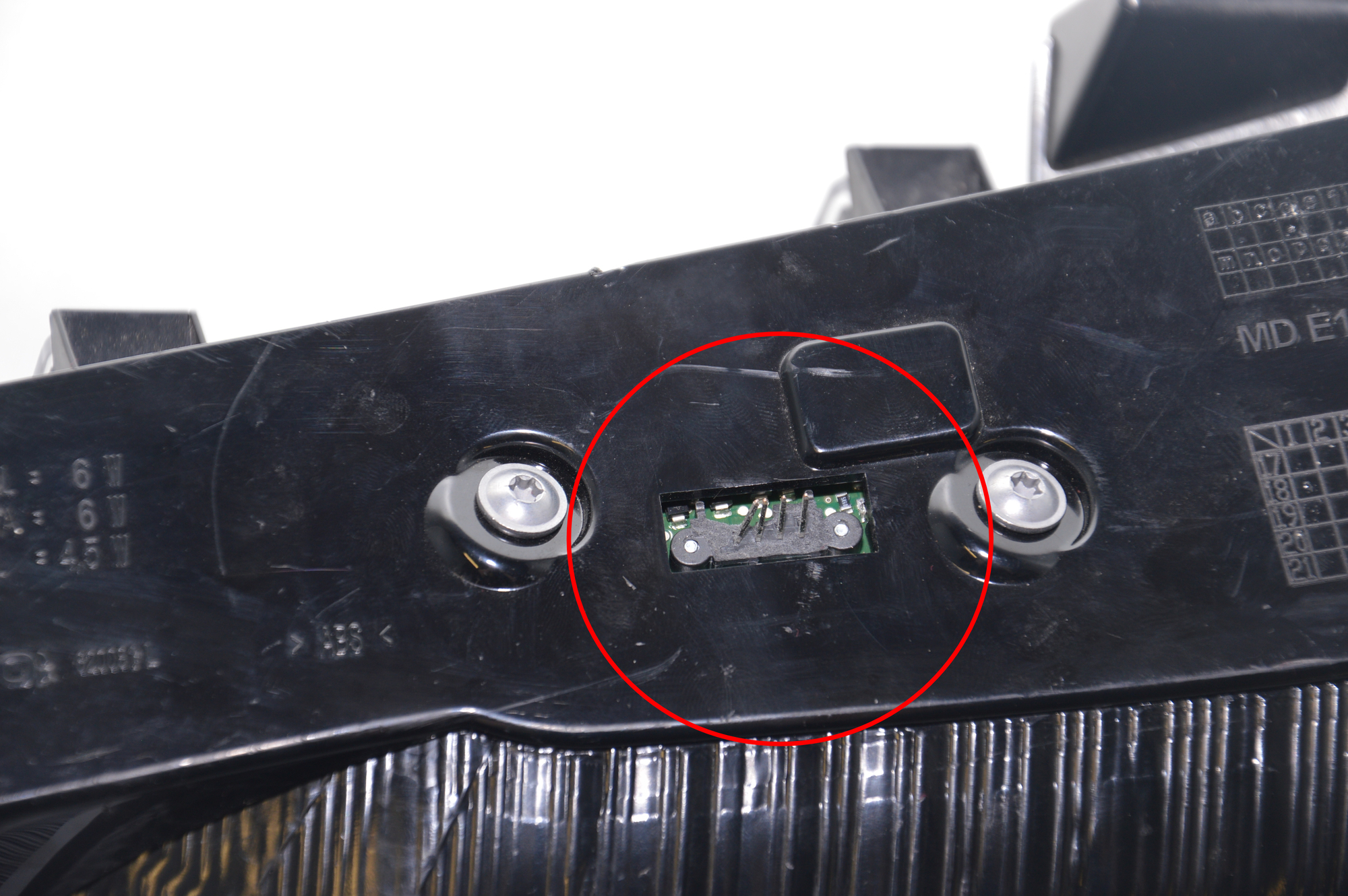 Left Side Tailgate Tail Light – OEM 7389605 · BMW i3 (I01) BMW i3 (I01) Hybrid 2014 – 6