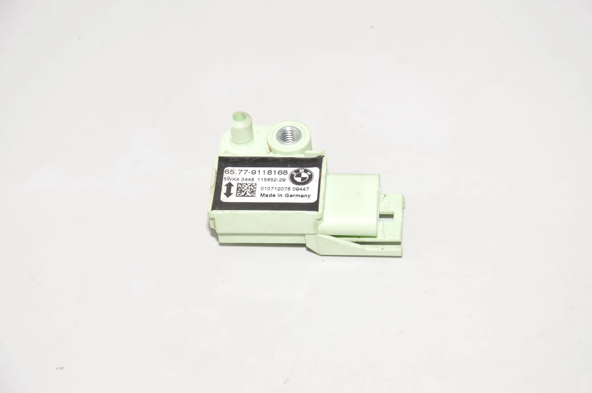 Left Side Impact Sensor – OEM 9118168 · BMW X3 (E83) xDrive 30 d 2007