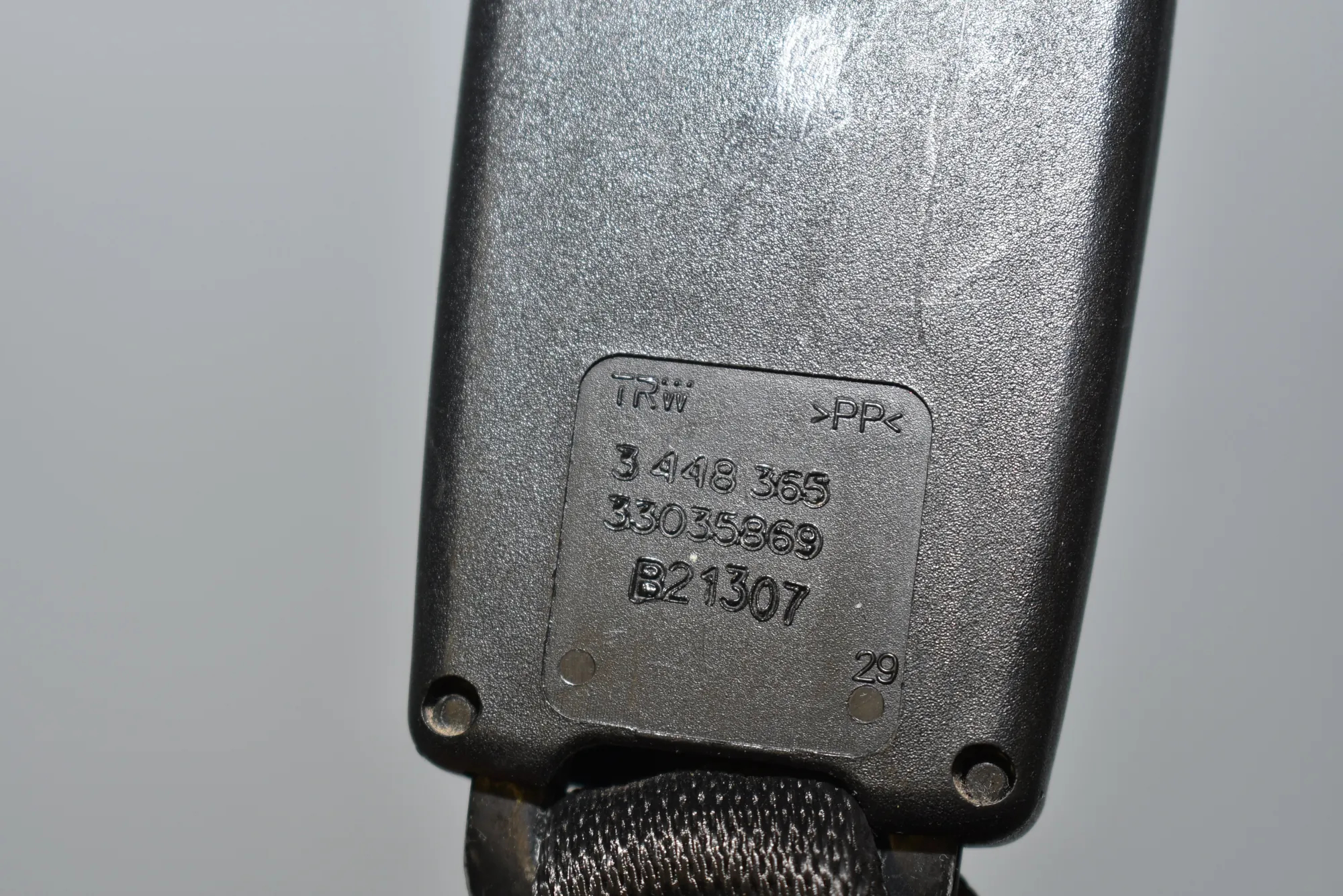 Rear Middle Seat Buckle – OEM 3448365 · BMW X3 (E83) xDrive 30 d 2007 – 5