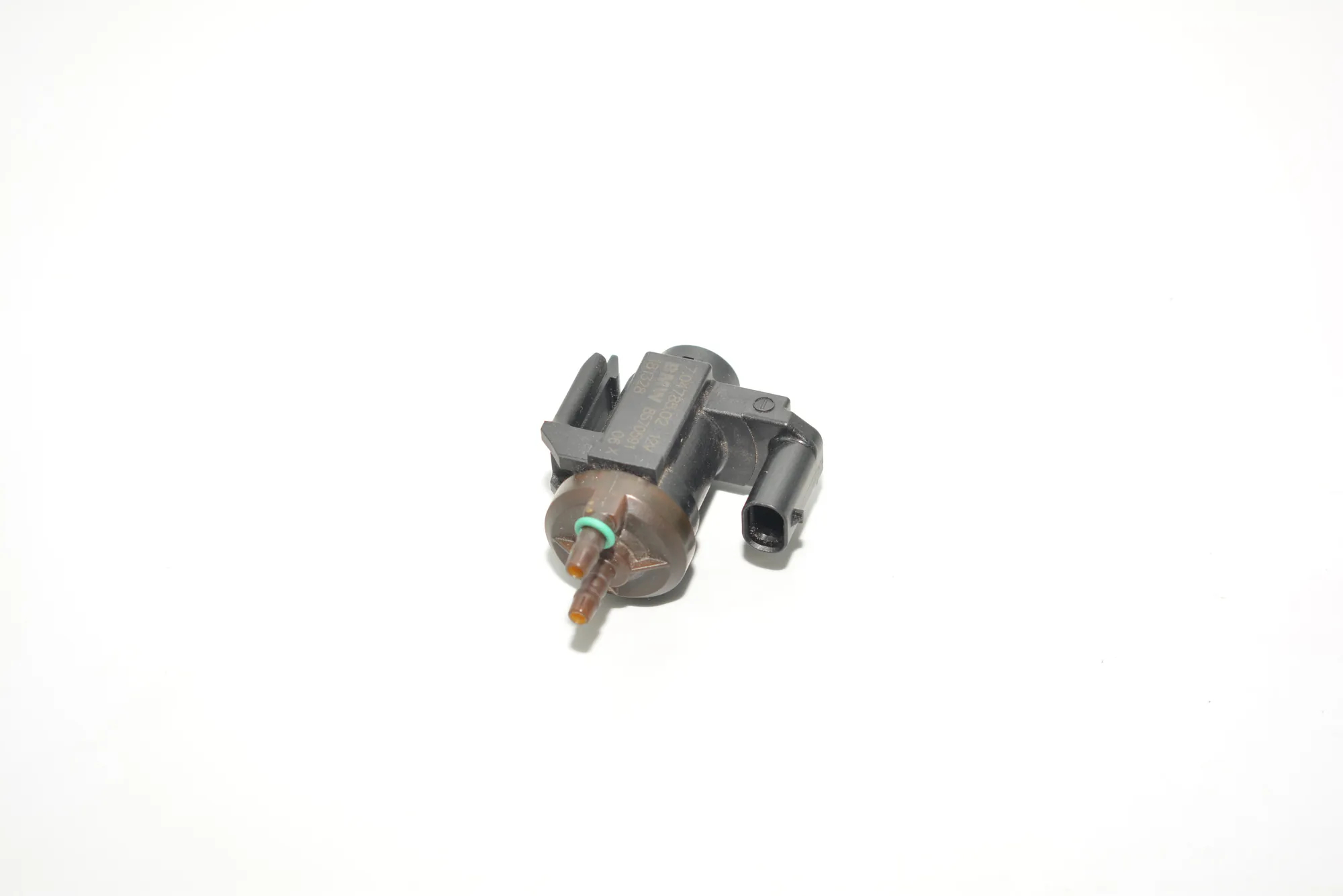 Solenoid Valve – OEM 8570591 · BMW 2 Cabrio (F23) (2014 - 2021) 230 i (2015 -, 2.0 L, 185 kW) 2018 – 2
