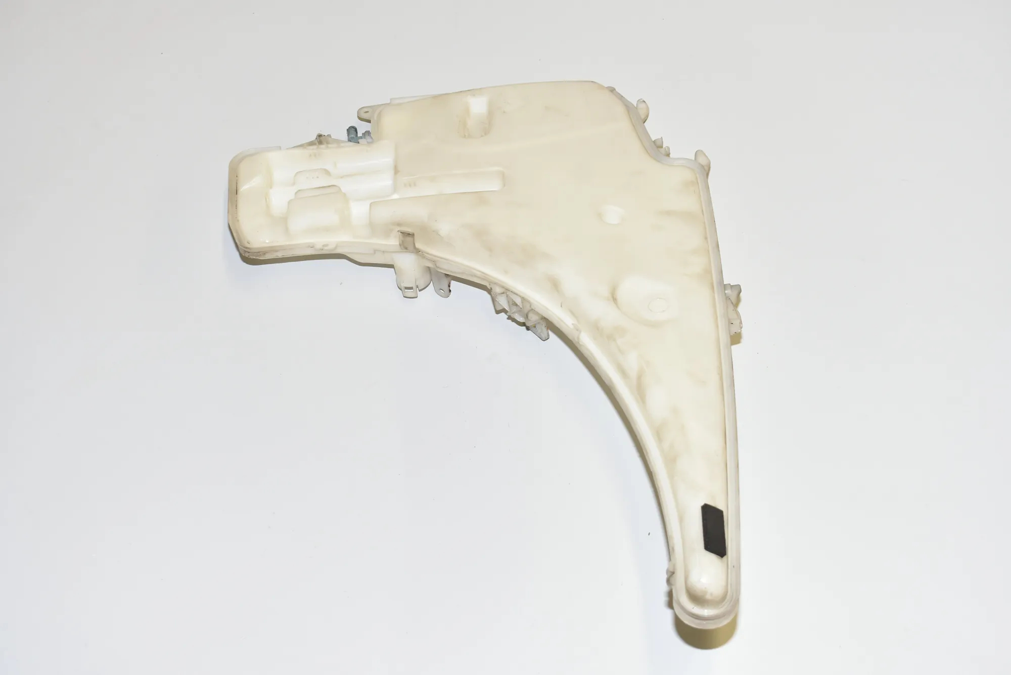 Window Washer Tank – OEM 7124231 · BMW 3 (E90) 318 d 2009 – 2