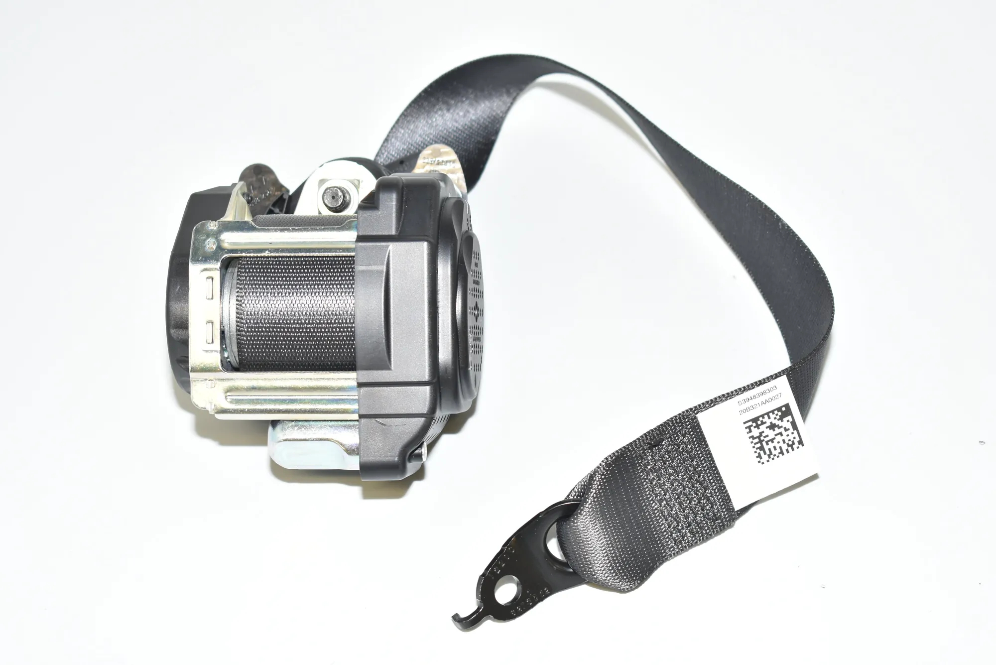 Rear Left Seatbelt – OEM 9483983 · BMW 5 (G30) BMW 5 (G30) 530 i 2020 – 2