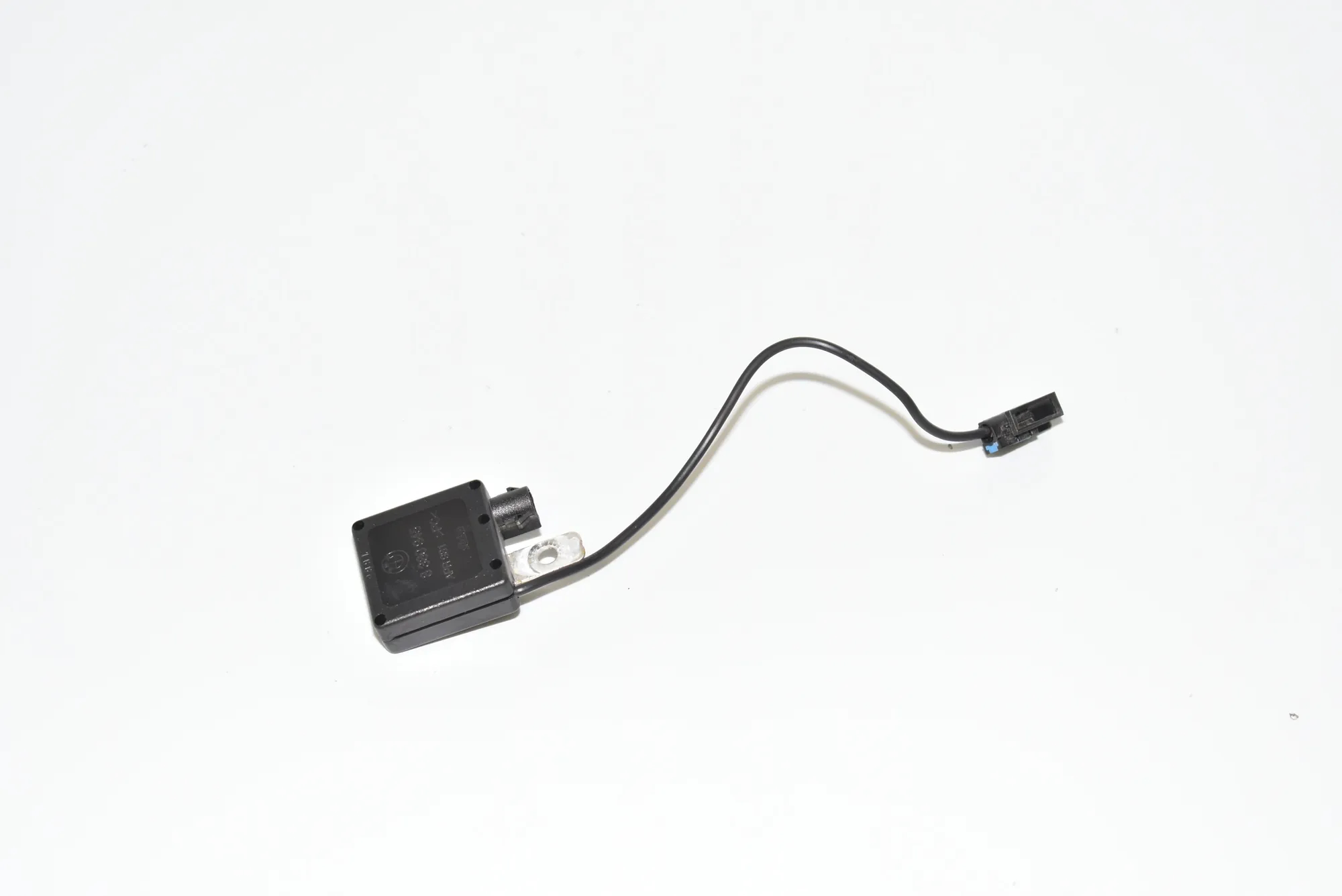 Antenna Amplifier – OEM 8380945 · BMW X5 (E53) 3.0 d 2006