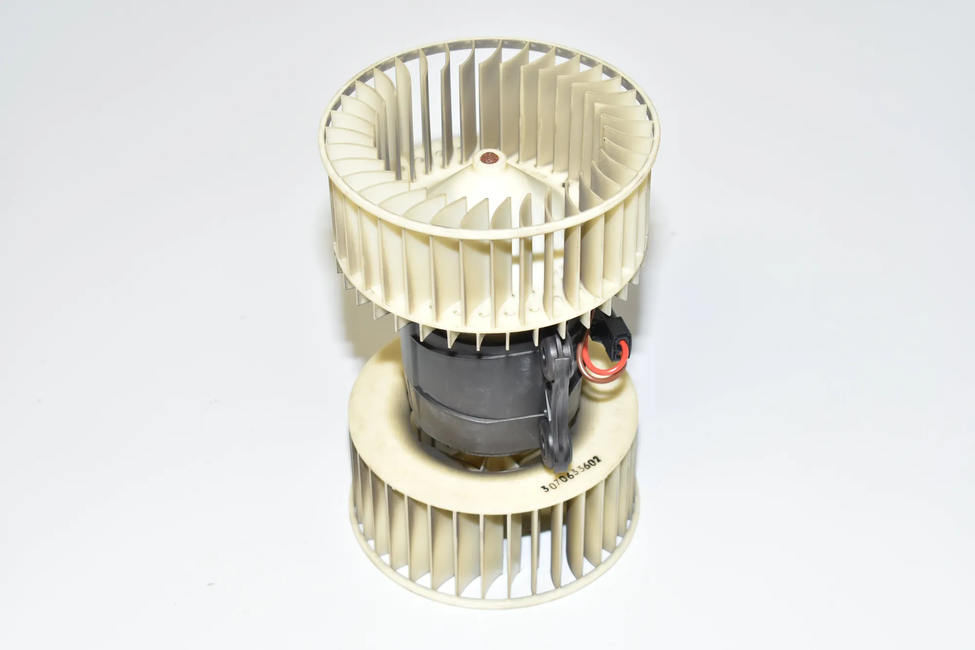 Heater Blower Fan – OEM 8385558 · BMW X5 (E53) 3.0 d 2006 – 3