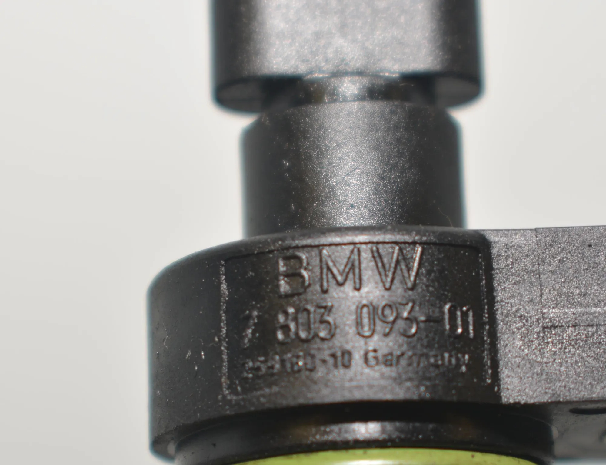 Camshaft Position Sensor – OEM 7803093 · BMW 3 (E90) 318 d 2009 – 5
