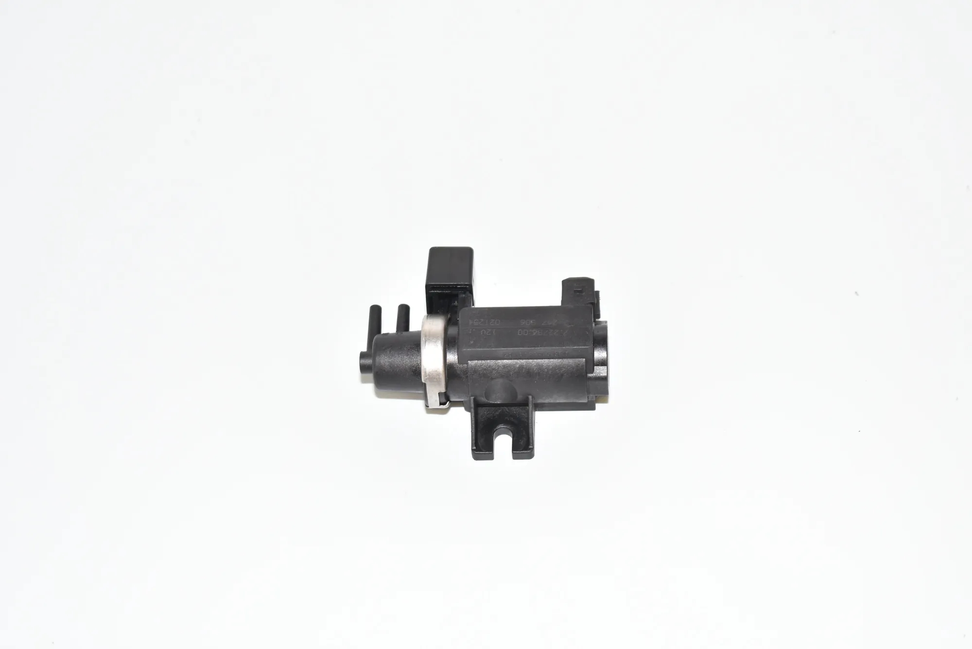 Solenoid Valve – OEM 2247906 · BMW 5 Touring (E39) 530 d 2002