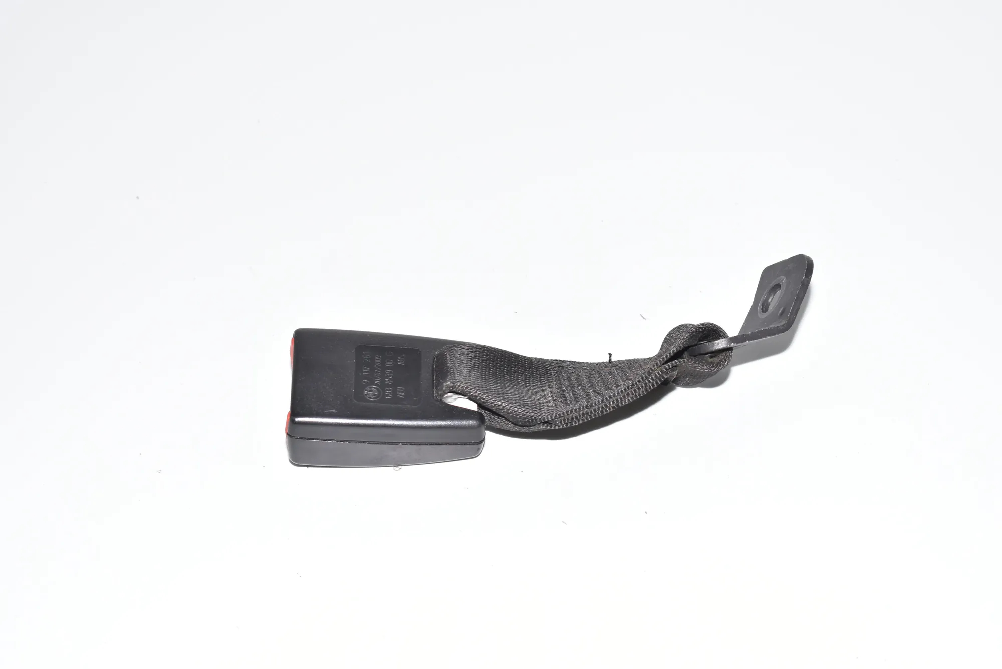 Rear Left Seat Buckle – OEM 9117261 · BMW 3 (E90) 318 d 2009