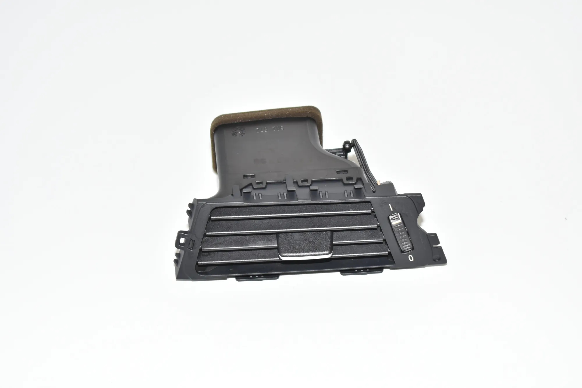 Dashboard Air Vents – OEM 9130466 · BMW 3 (E90) 318 d 2009