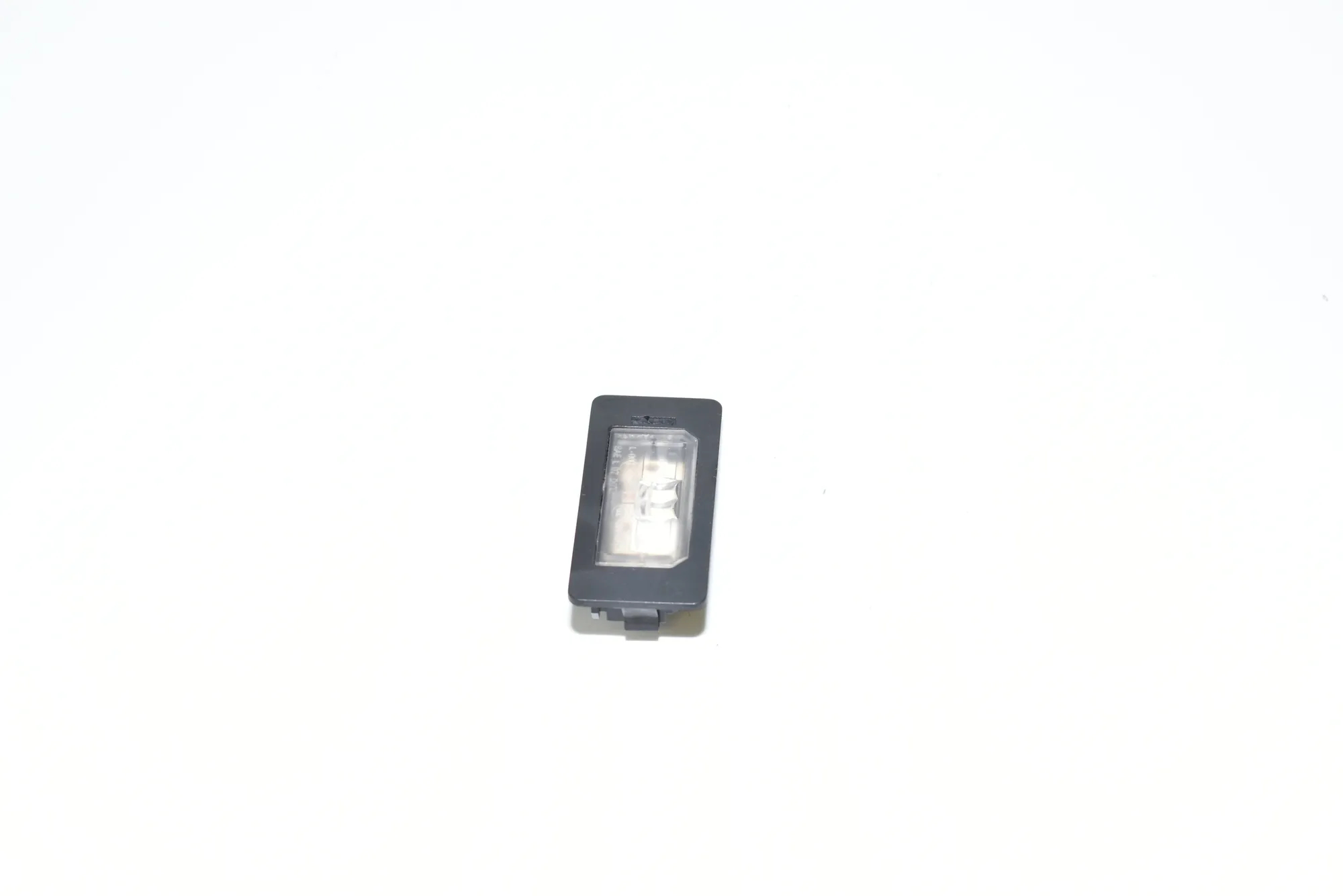 License Plate Lights – OEM 7193293 · BMW 3 (E90) 318 d 2009 – 2