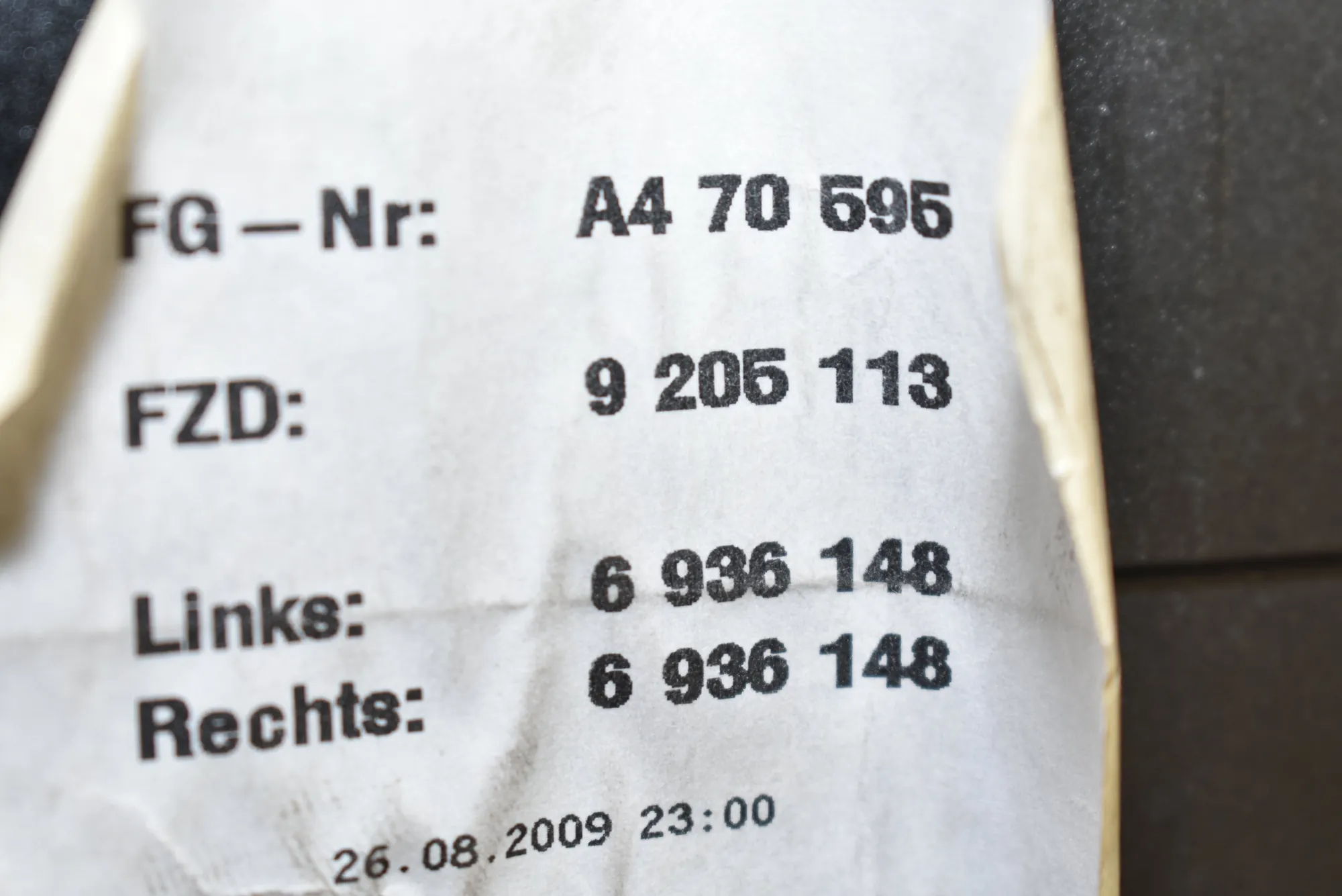 Interior Lighting – OEM 9205113 · BMW 3 (E90) 318 d 2009 – 4