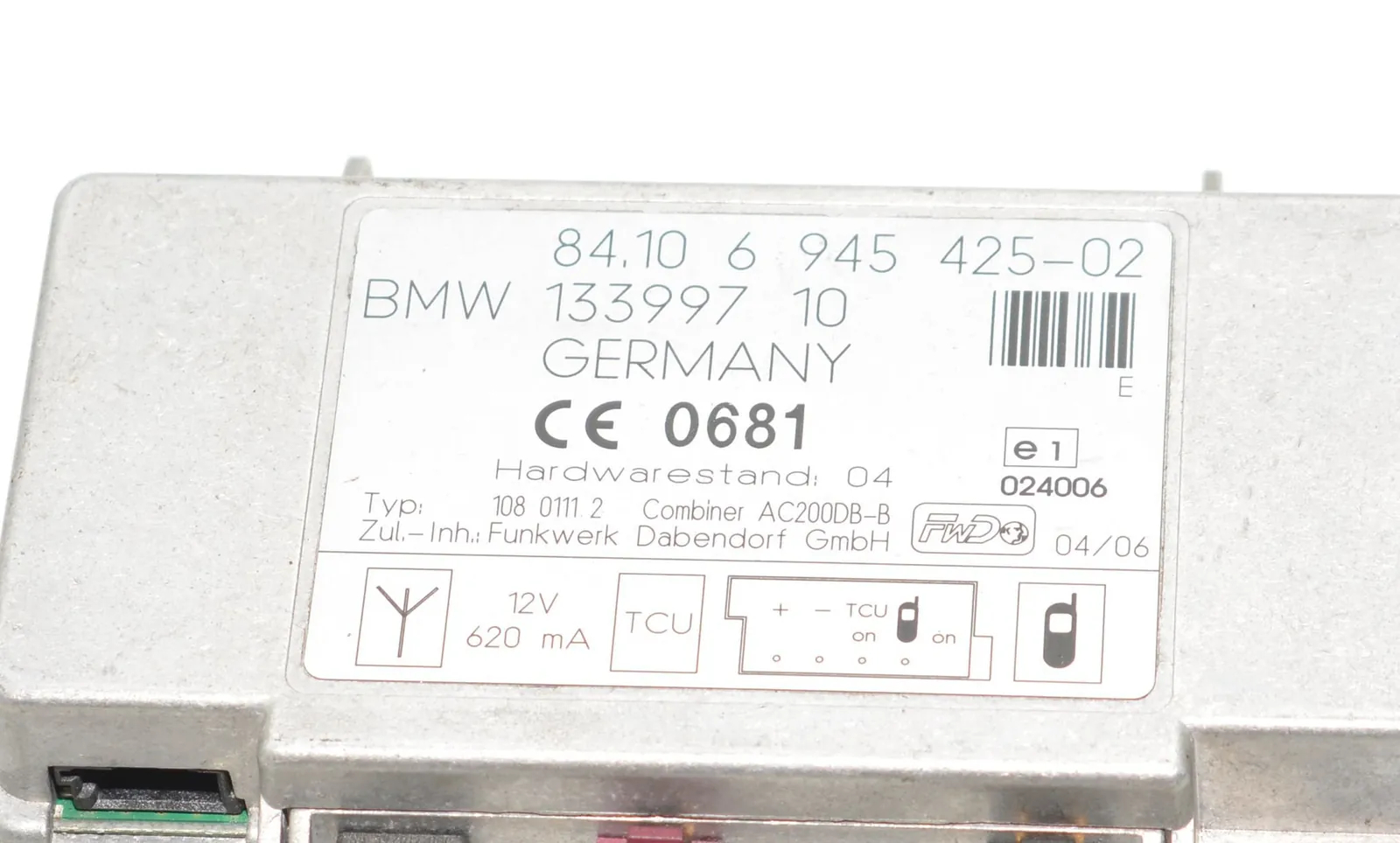 Antenna Amplifier – OEM 6945425 · BMW X5 (E53) 3.0 d 2005 – 4