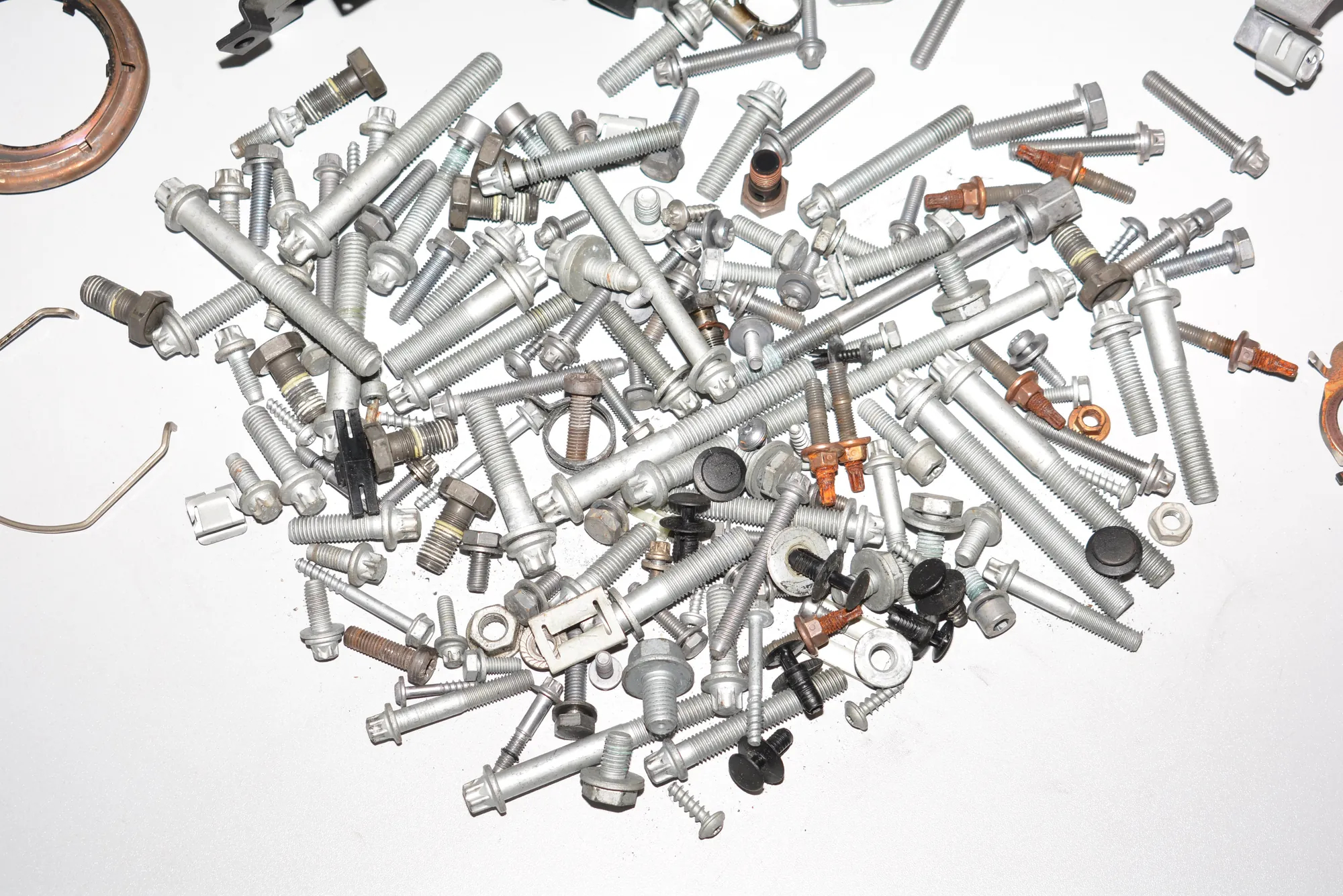 Engine Screws · BMW 4 Gran Coupe (F36) 420 d xDrive 2019 – 4