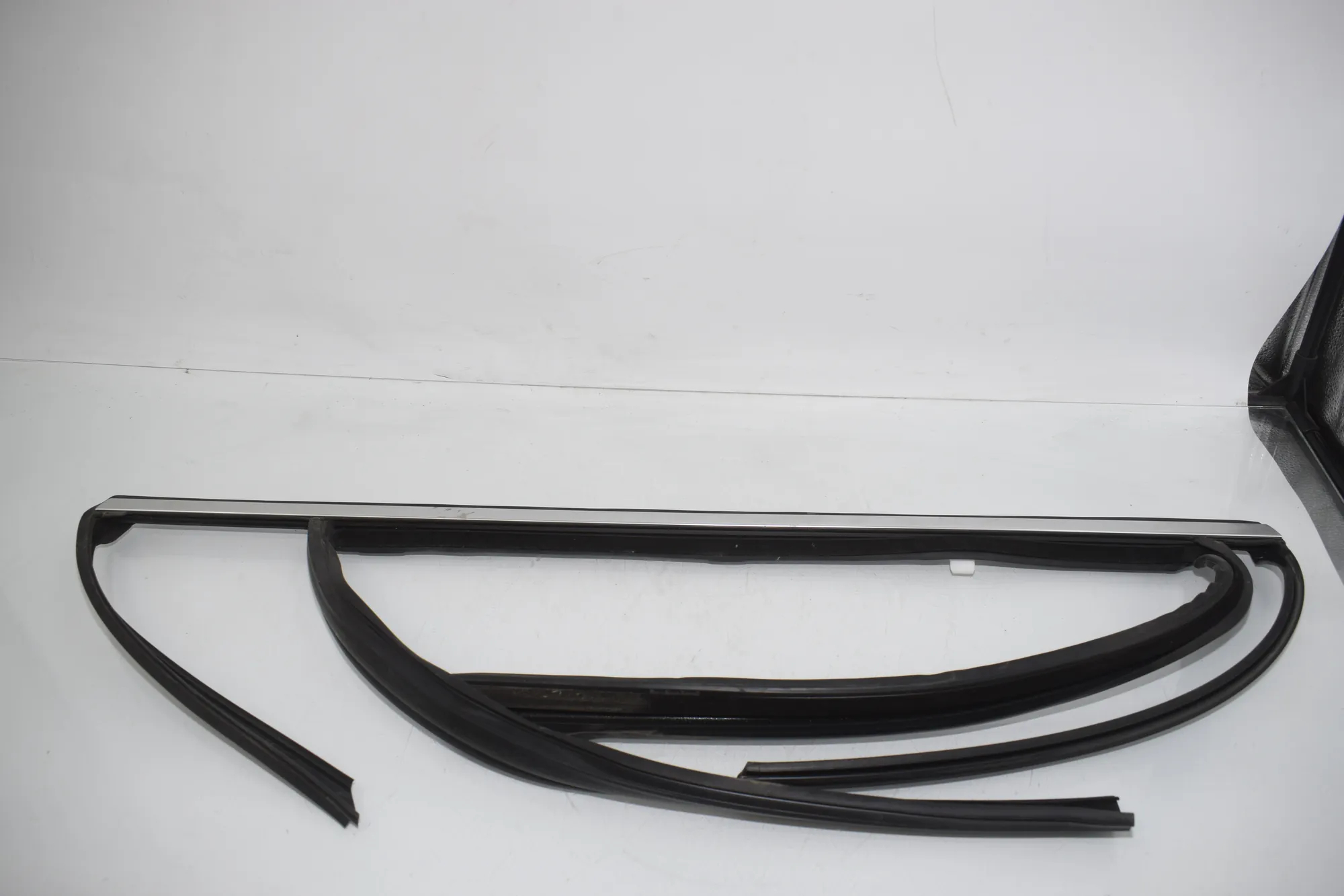 Other Trim Parts – OEM 7431136 · BMW X7 (G07) BMW X7 (G07) xDrive 40 i 2019