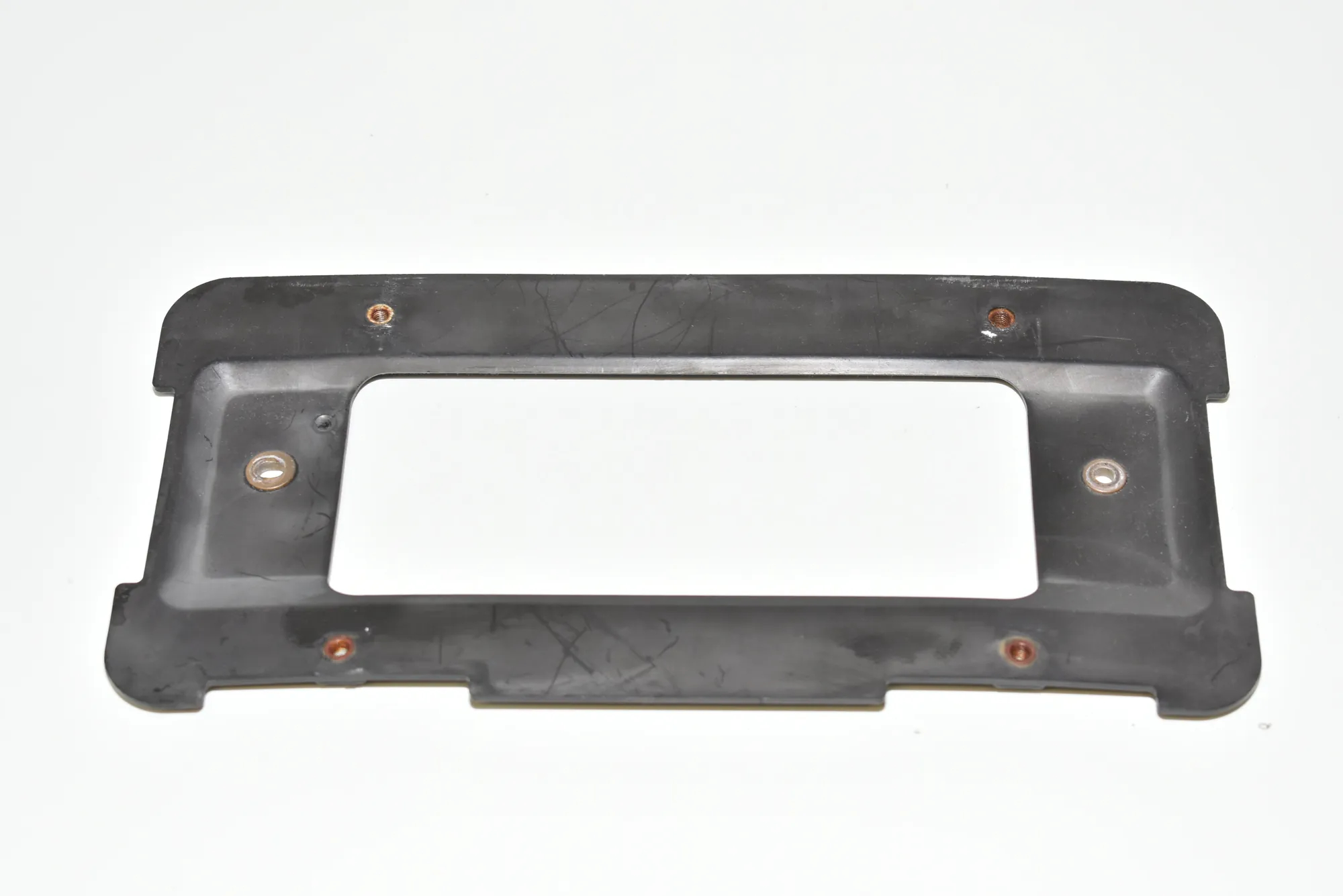 License plate holder – OEM 51187160607 · BMW 5 (G30) BMW 5 (G30) 530 e iPerformance 2019 – 2
