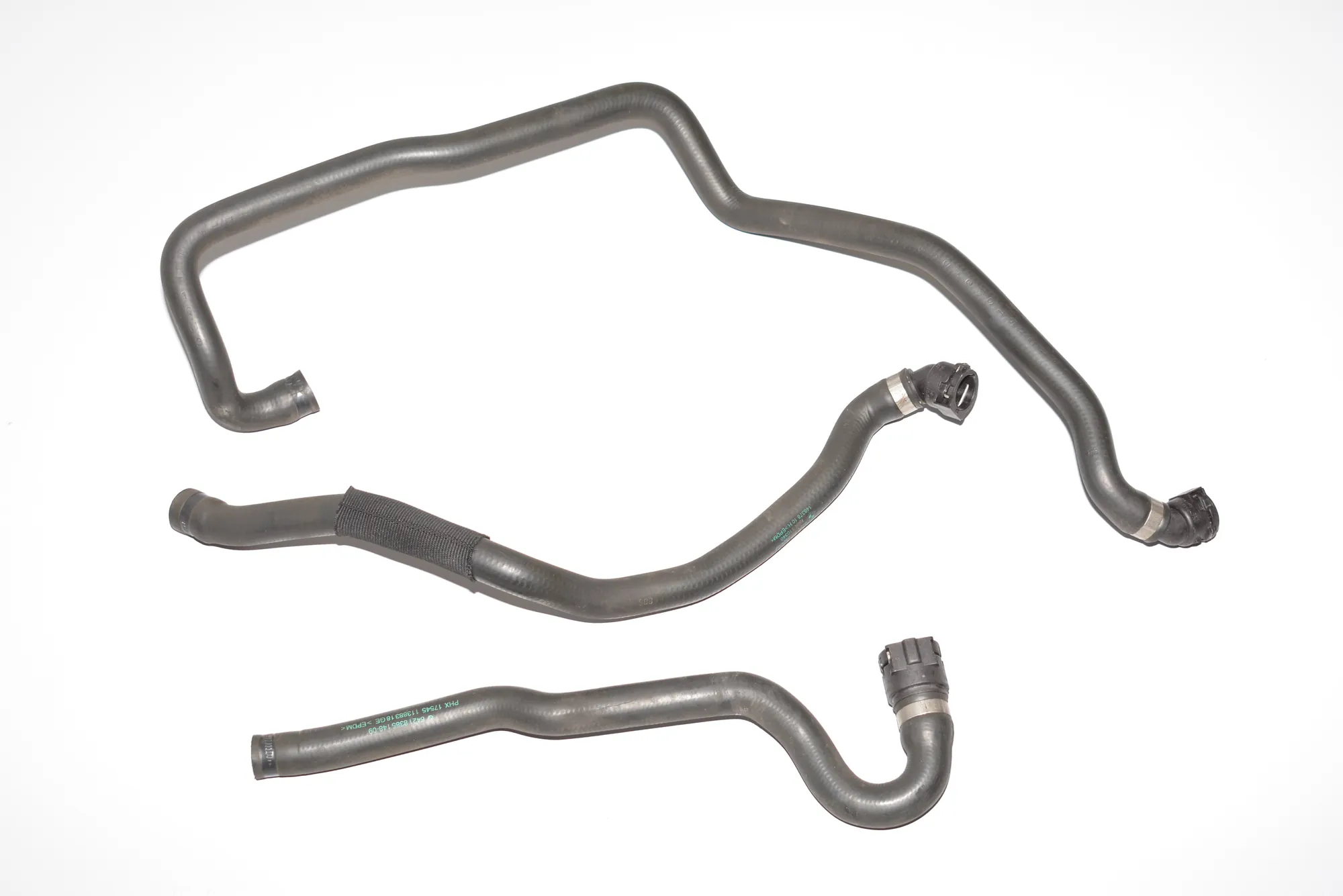 Coolant Hose Pipe – OEM 8377700 · BMW 7 (E65, E66, E67) 745 d 2005 – 3