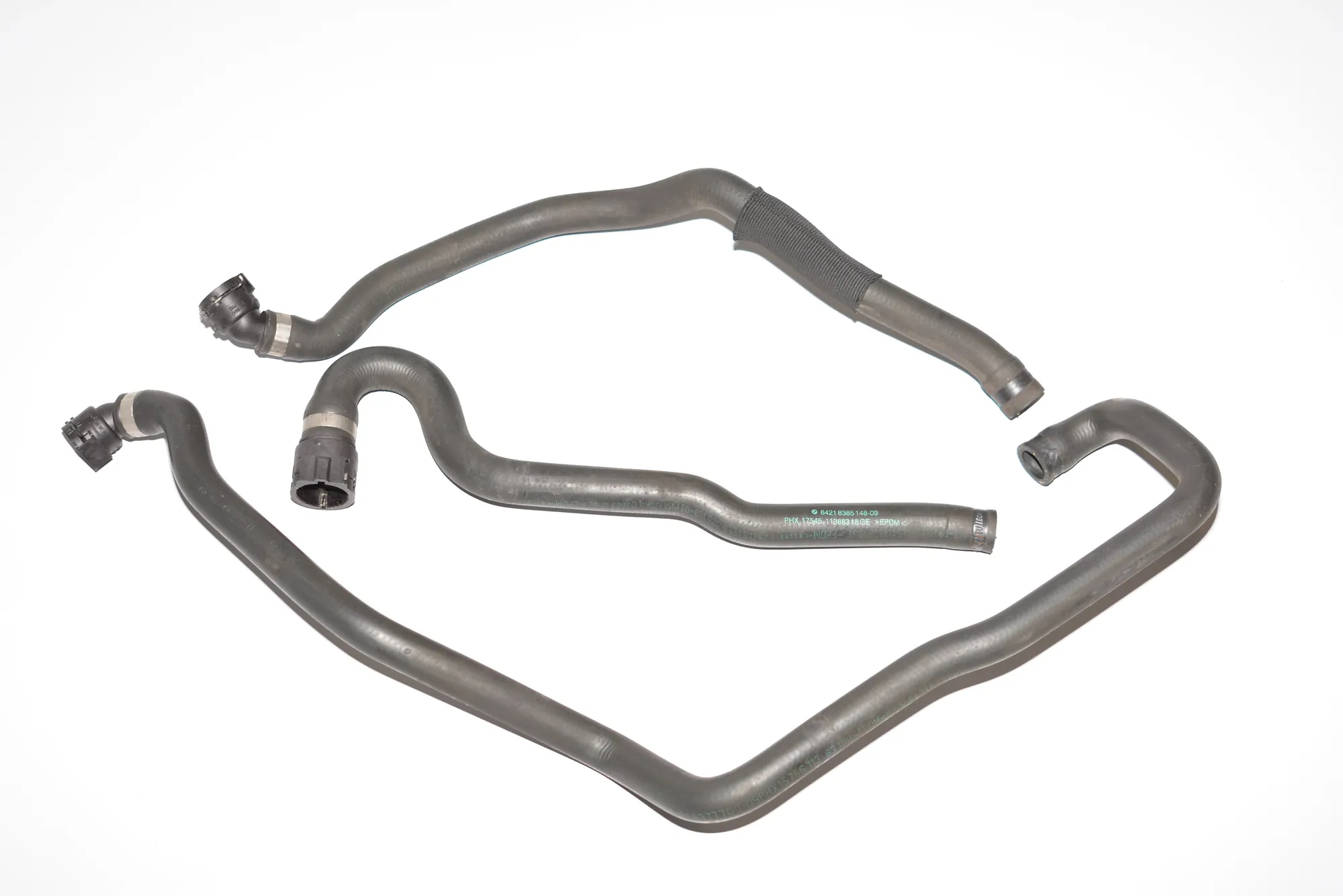 Coolant Hose Pipe – OEM 8377700 · BMW 7 (E65, E66, E67) 745 d 2005 – 2