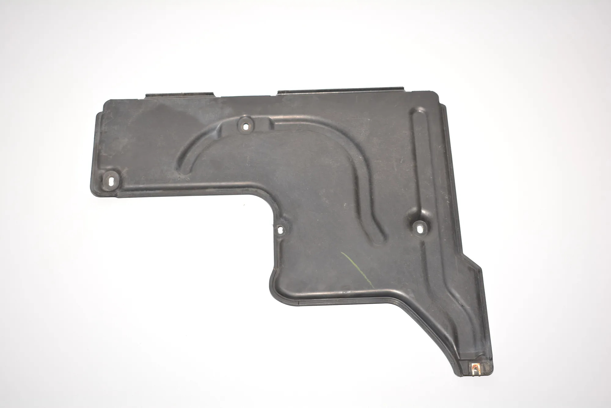 Other Underbody Cover – OEM 7020537 · BMW 7 (E65, E66, E67) 745 d 2005 – 3