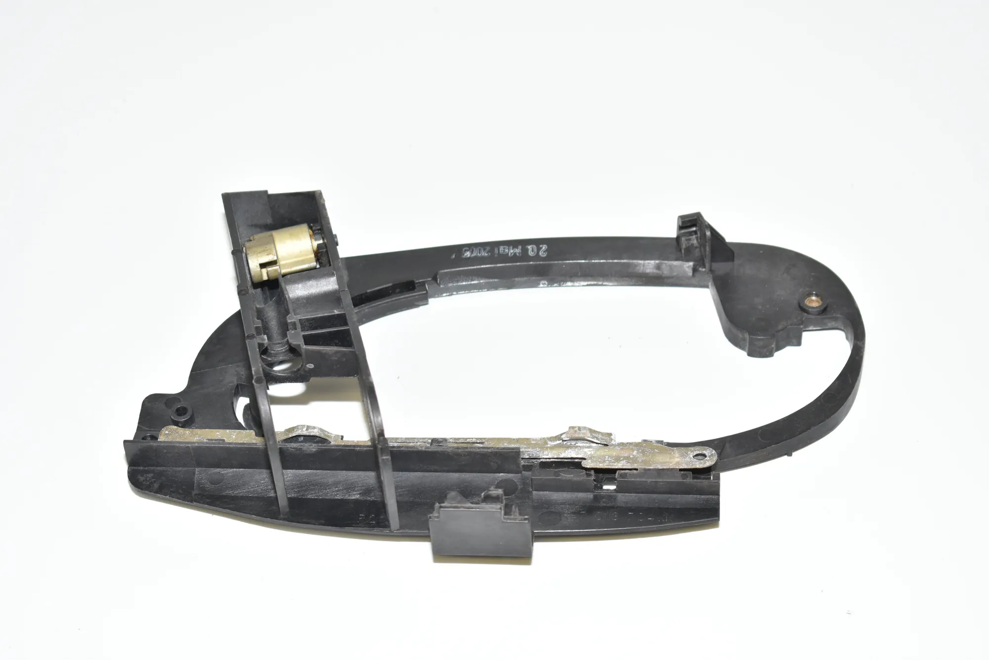 Rear Right Door Interior Handle Frame – OEM 7013704 · BMW 7 (E65, E66, E67) 745 d 2005 – 3