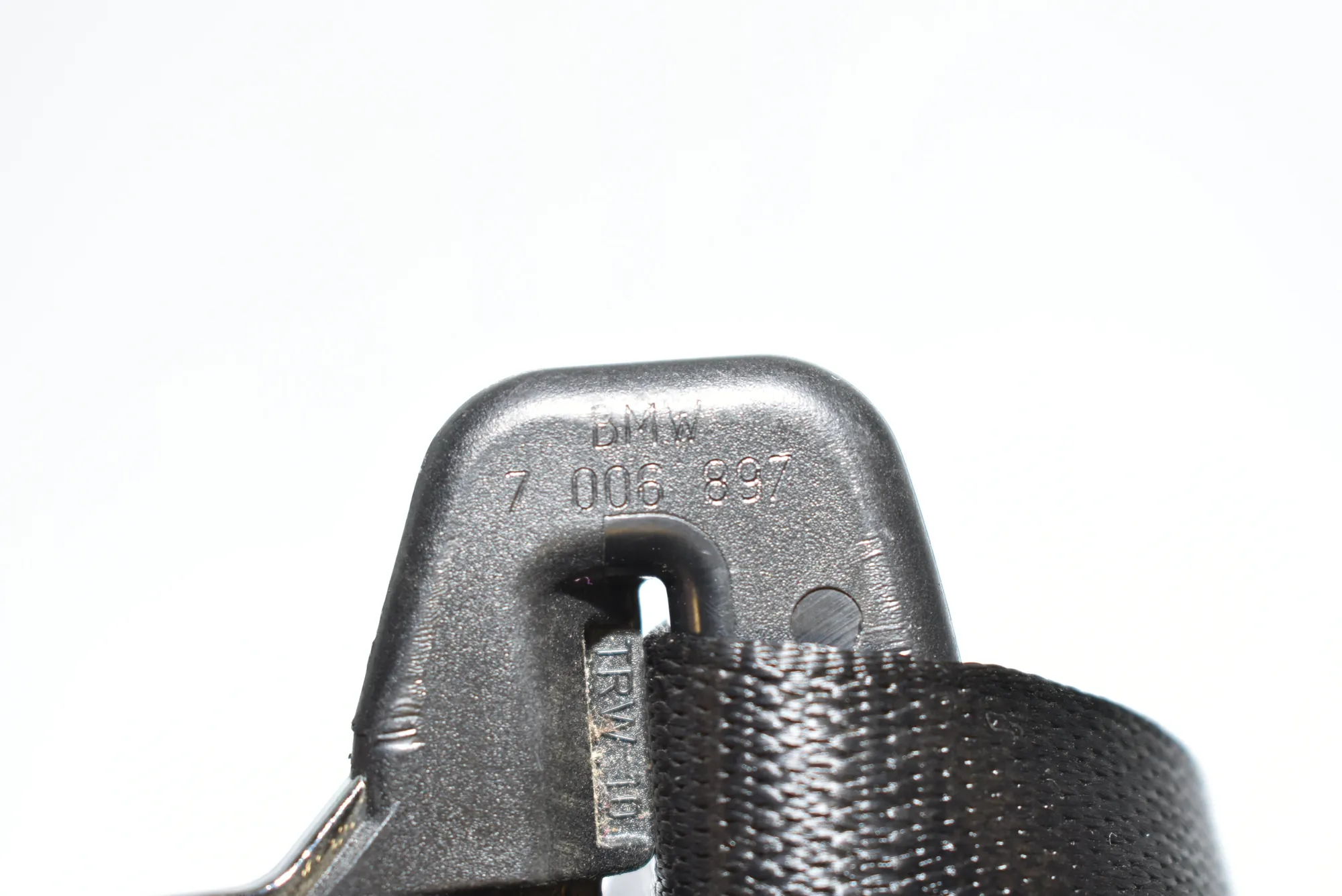 Rear Middle Seatbelt – OEM 7006897 · BMW 7 (E65, E66, E67) 745 d 2005 – 4
