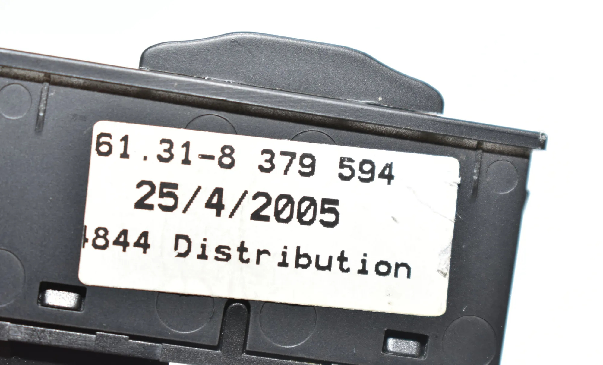 Switches – OEM 8379594 · BMW 7 (E65, E66, E67) 745 d 2005 – 4