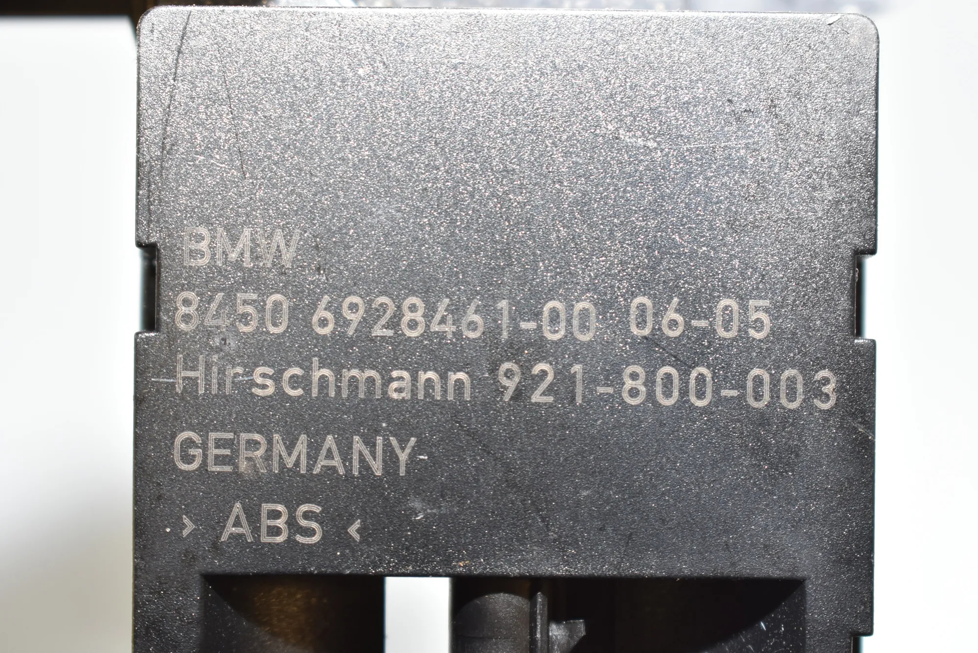 Antenna – OEM 6928461 · BMW 7 (E65, E66, E67) 745 d 2005 – 4