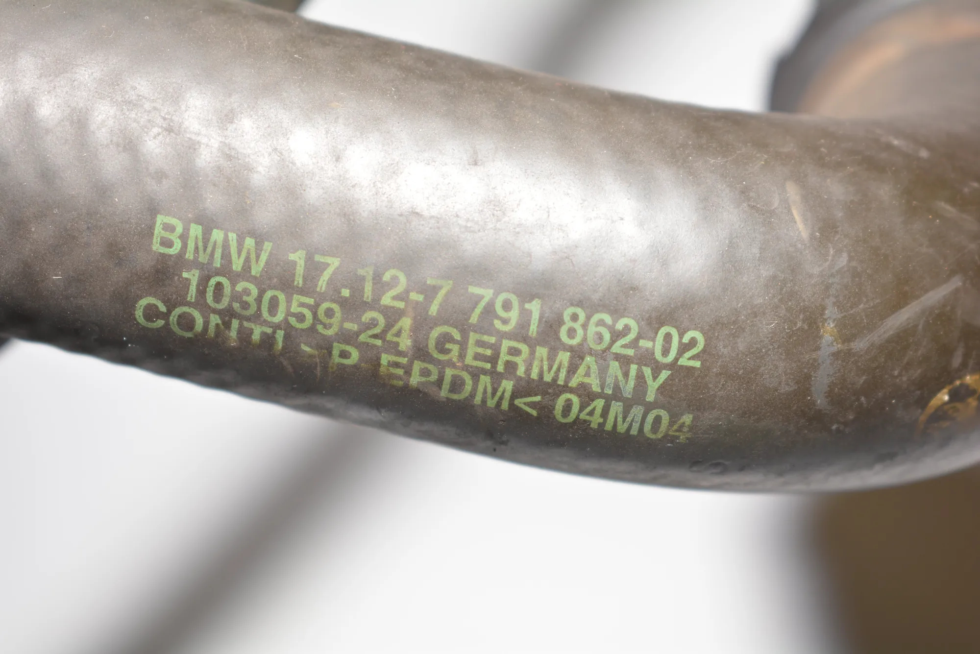Coolant Hose Pipe – OEM 7791862 · BMW 7 (E65, E66, E67) 745 d 2005 – 5
