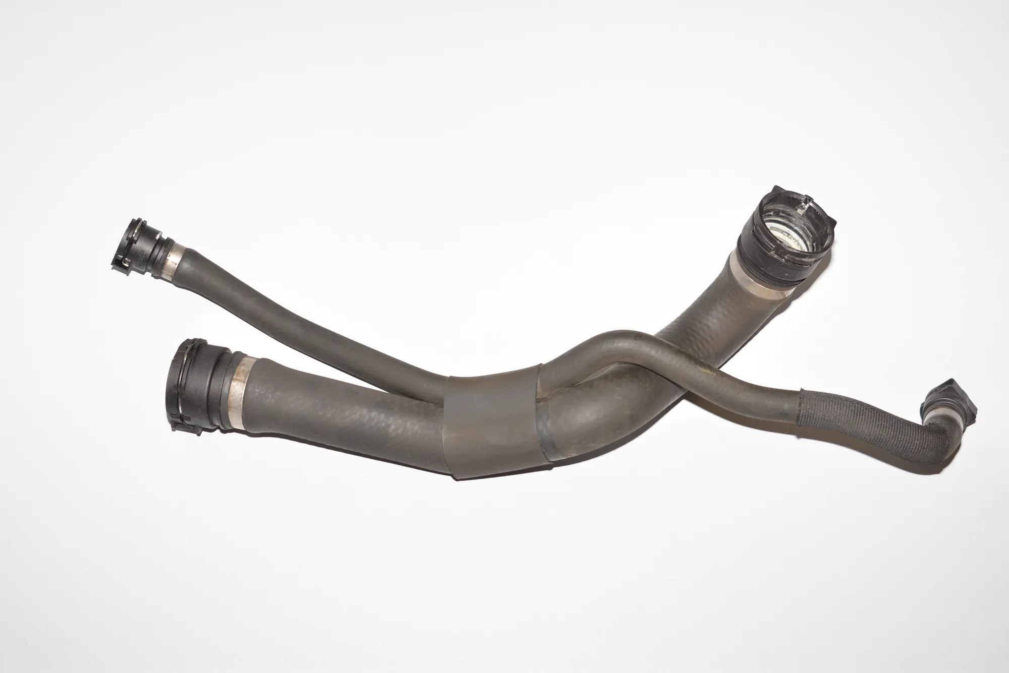 Coolant Hose Pipe – OEM 7791862 · BMW 7 (E65, E66, E67) 745 d 2005 – 2