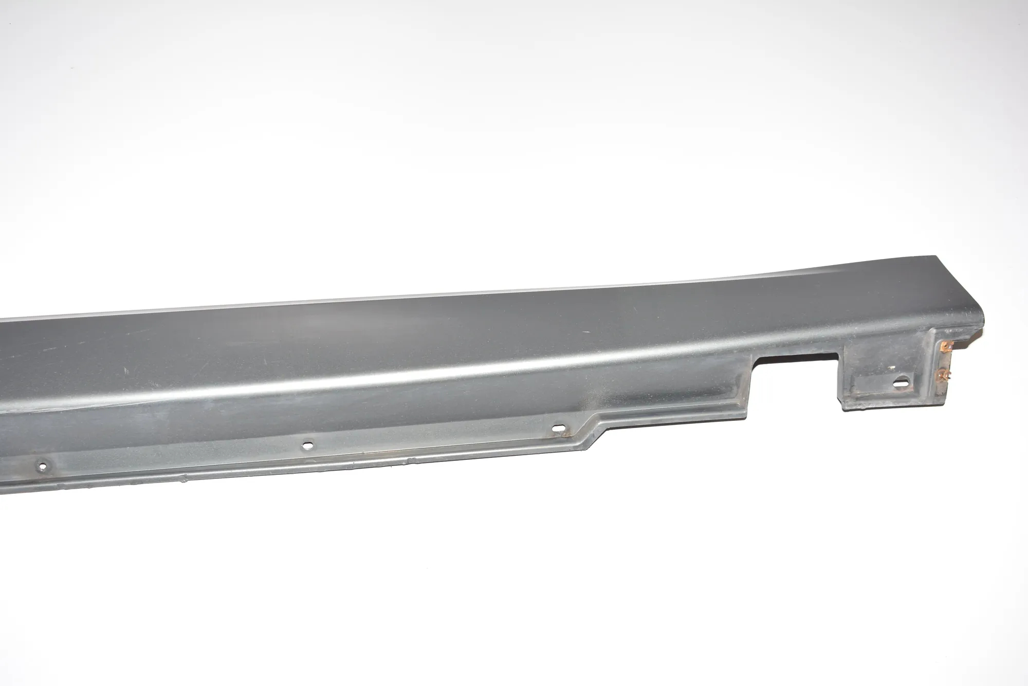 Left Side Plastic Sideskirt Cover – OEM 7145433 · BMW 7 (E65, E66, E67) 745 d 2005 – 4